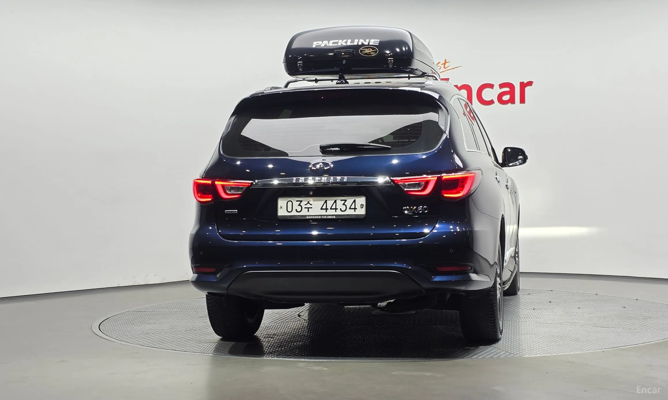 Infiniti QX60 превью 4