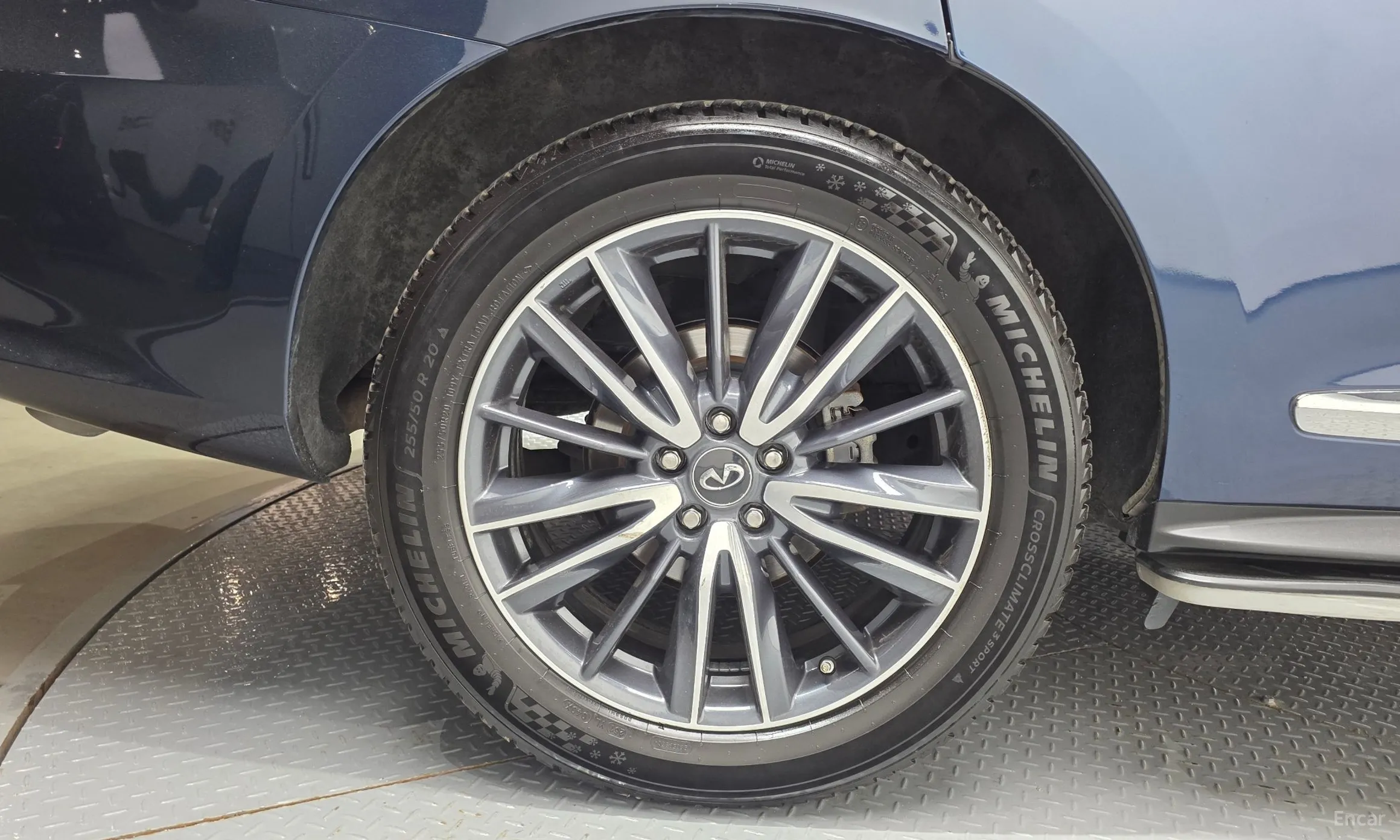 Infiniti QX60 превью 5