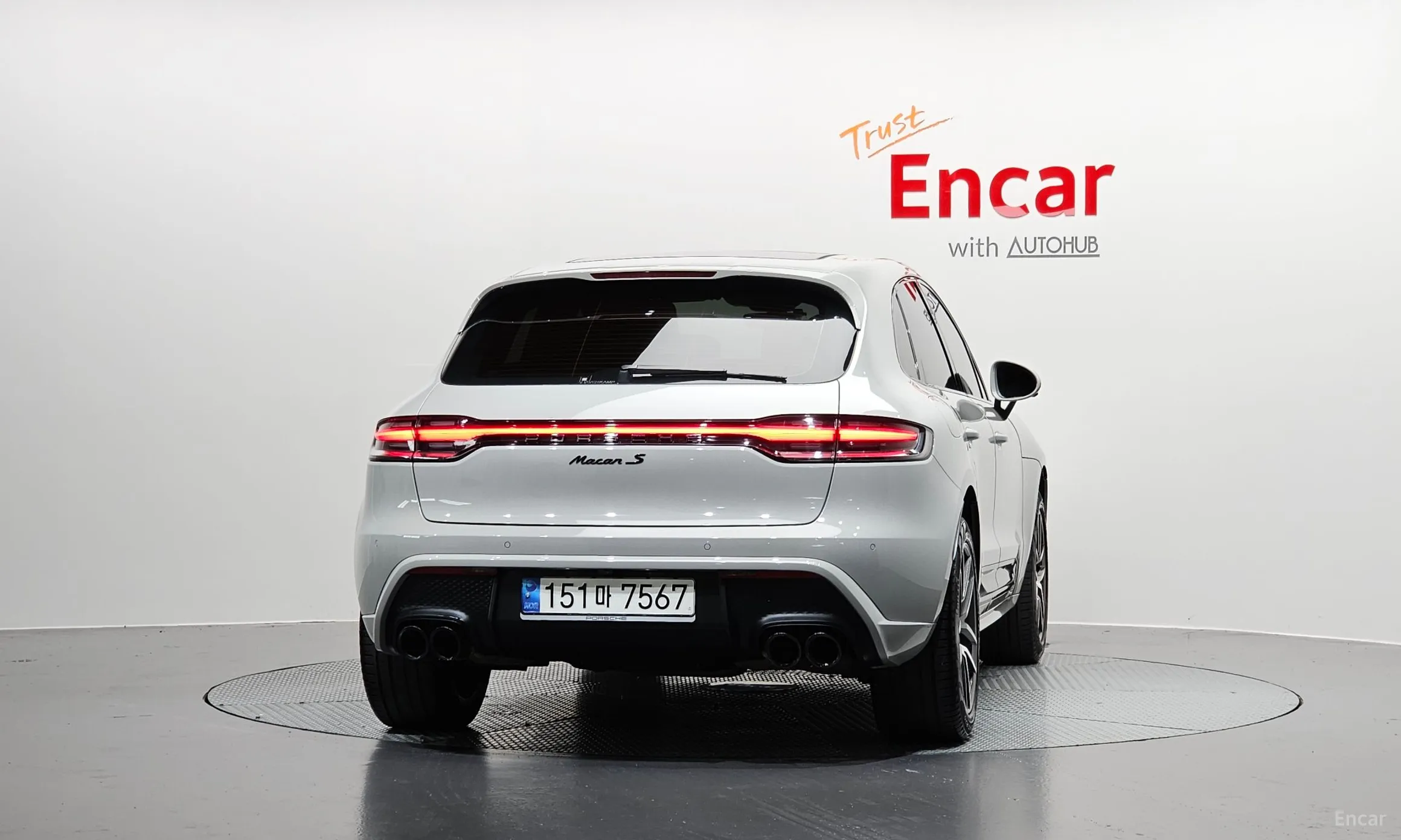 Porsche Macan превью 4