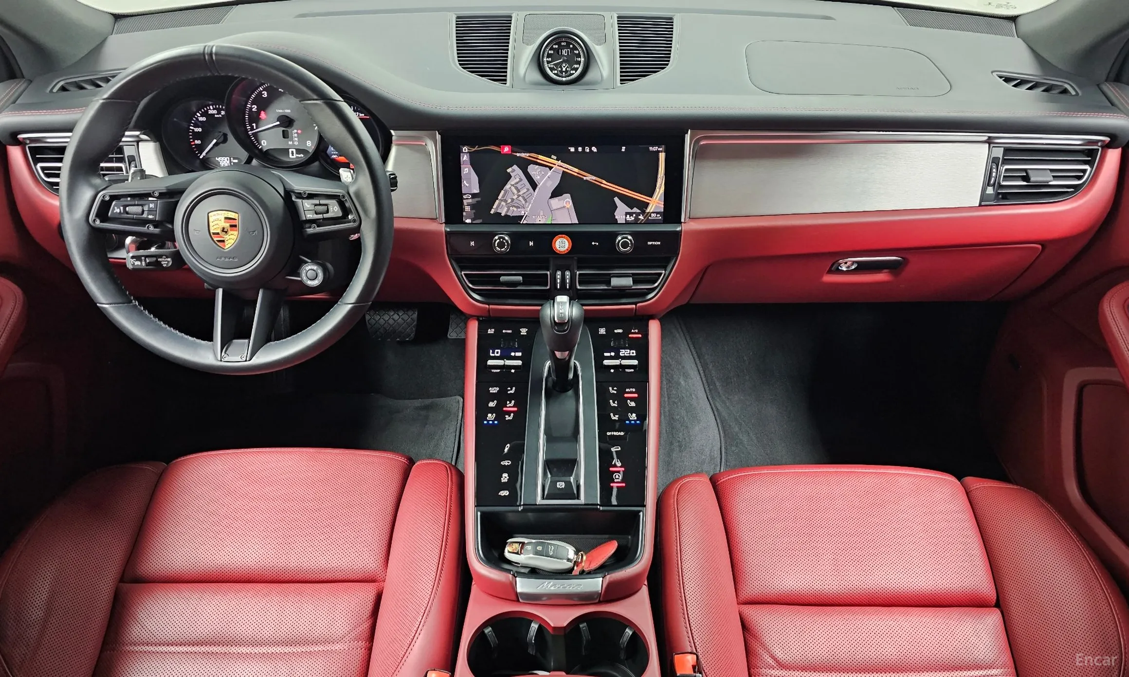 Porsche Macan превью 7