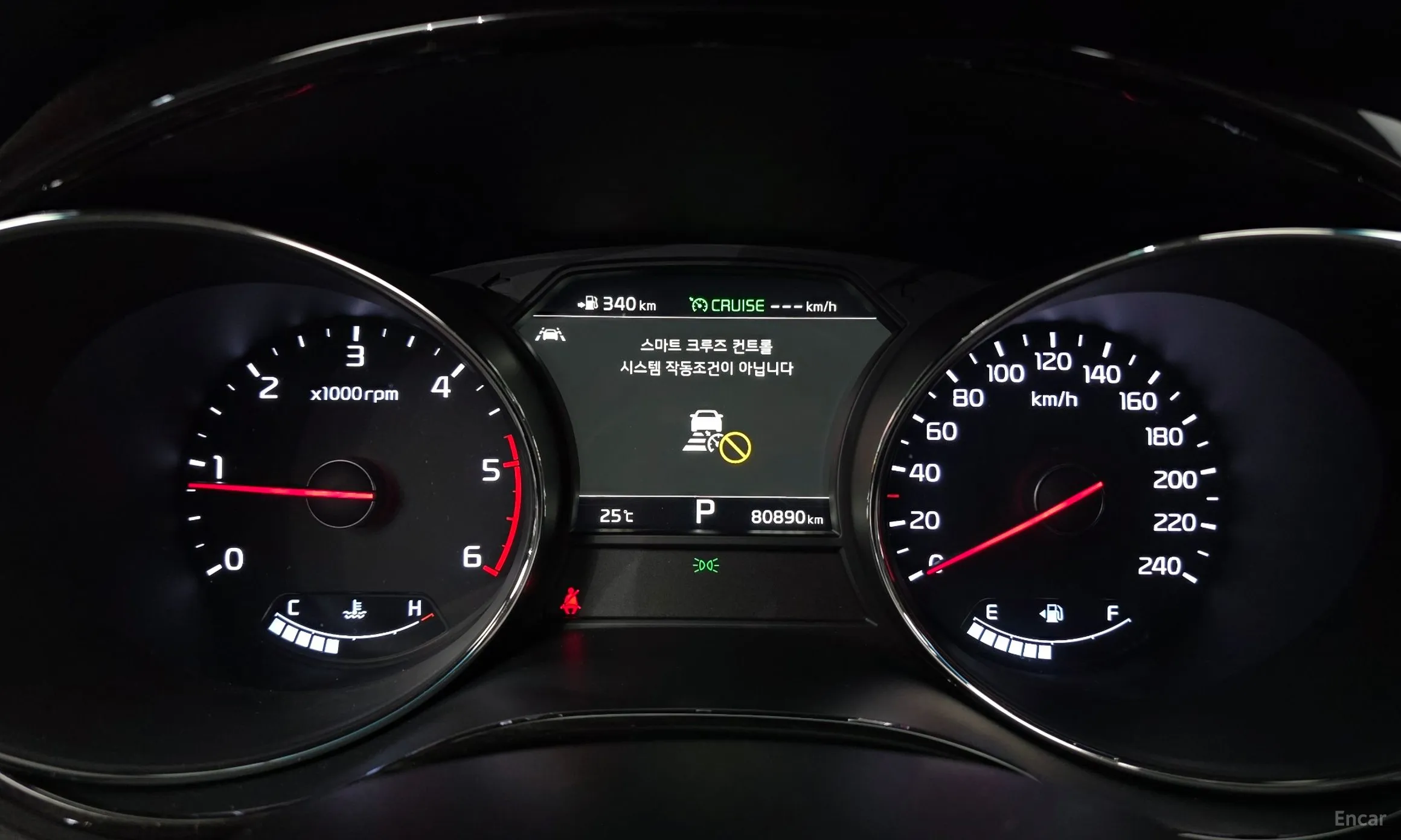Kia Carnival превью 8