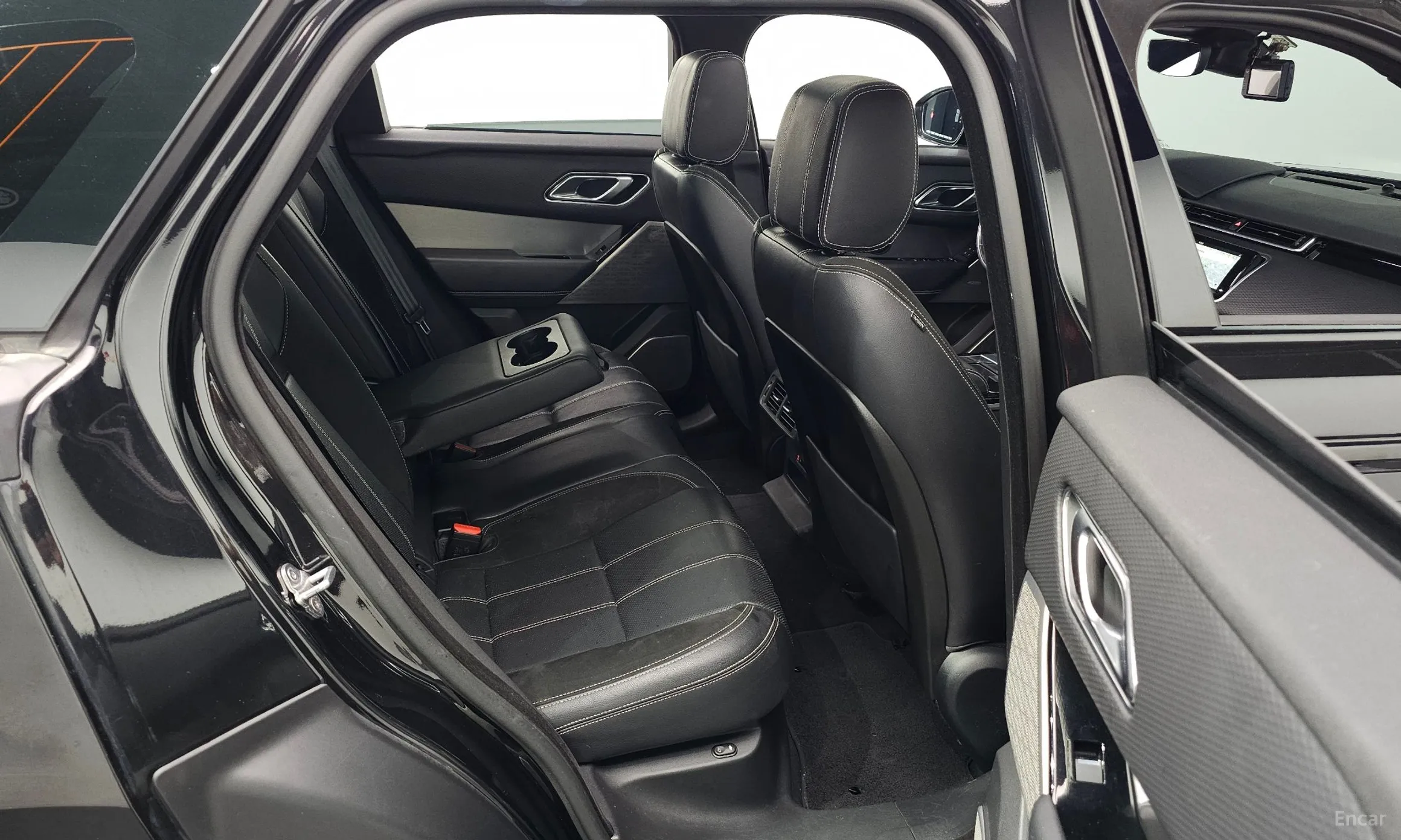 Land Rover Range Rover Bella превью 11