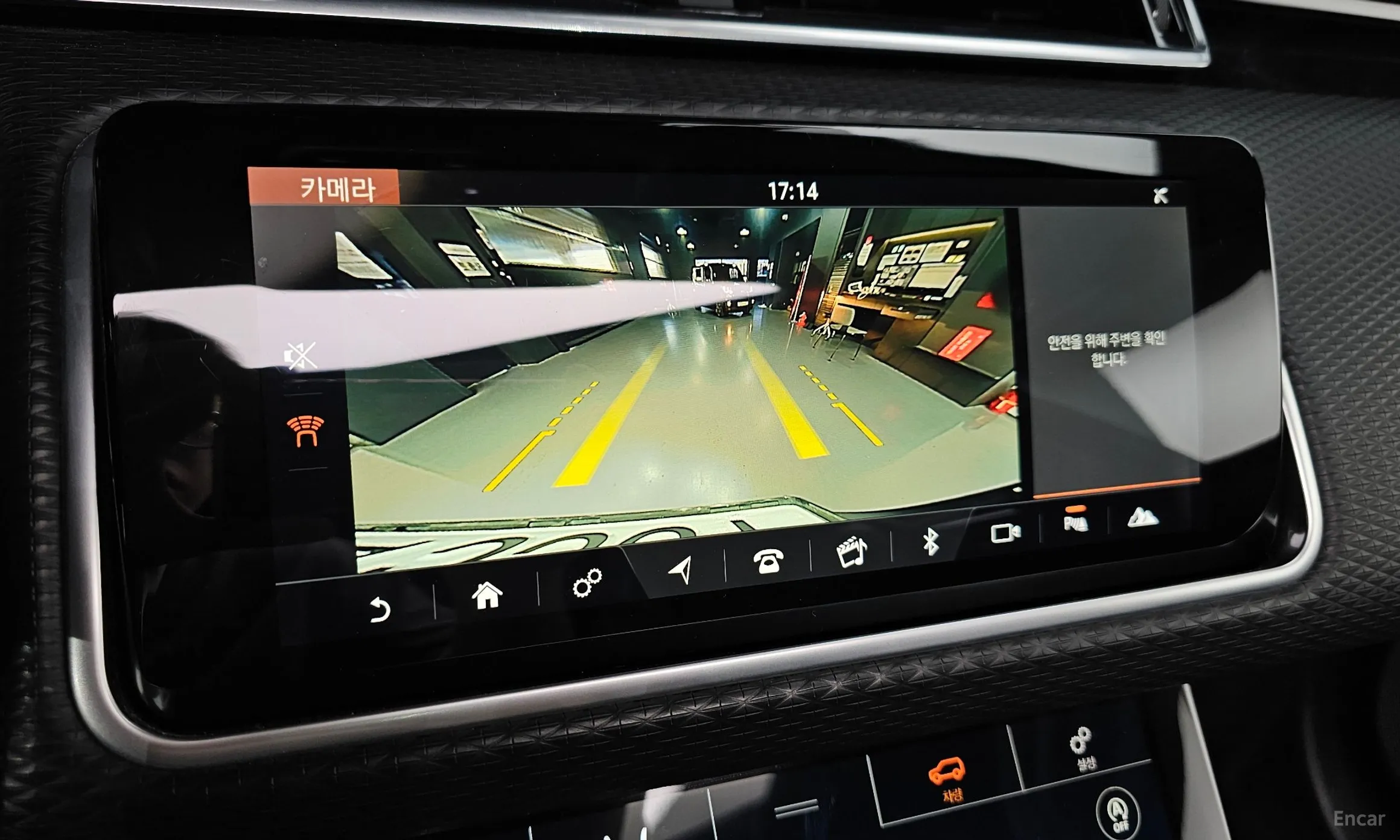 Land Rover Range Rover Bella превью 15