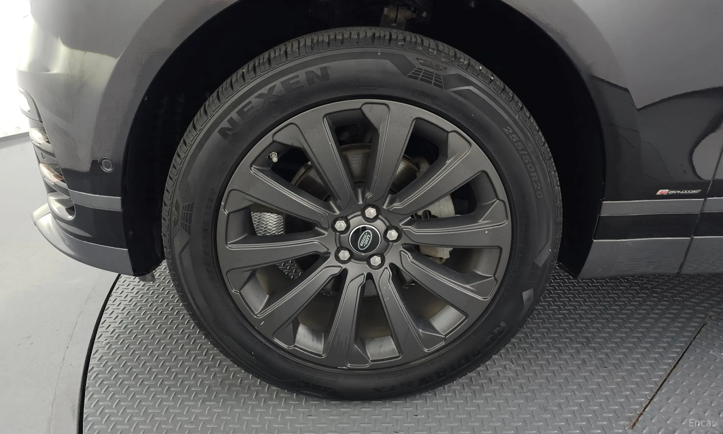 Land Rover Range Rover Bella превью 5