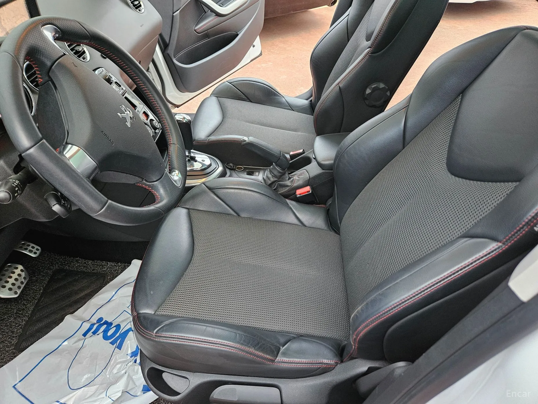 Peugeot 308 превью 11
