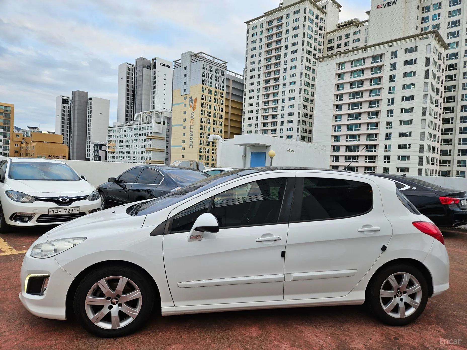 Peugeot 308 превью 7