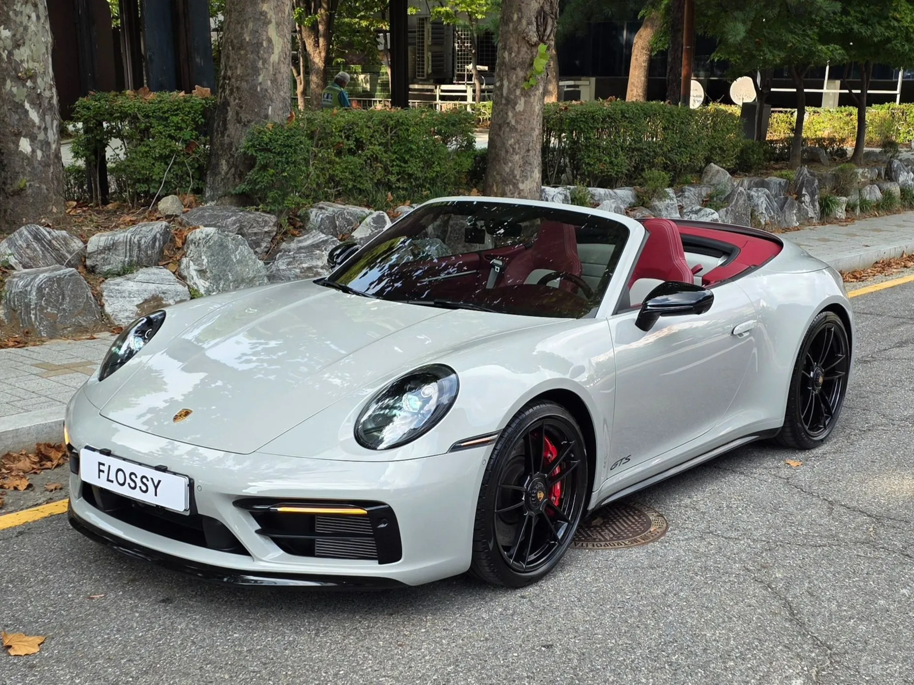 Porsche 911 (992)