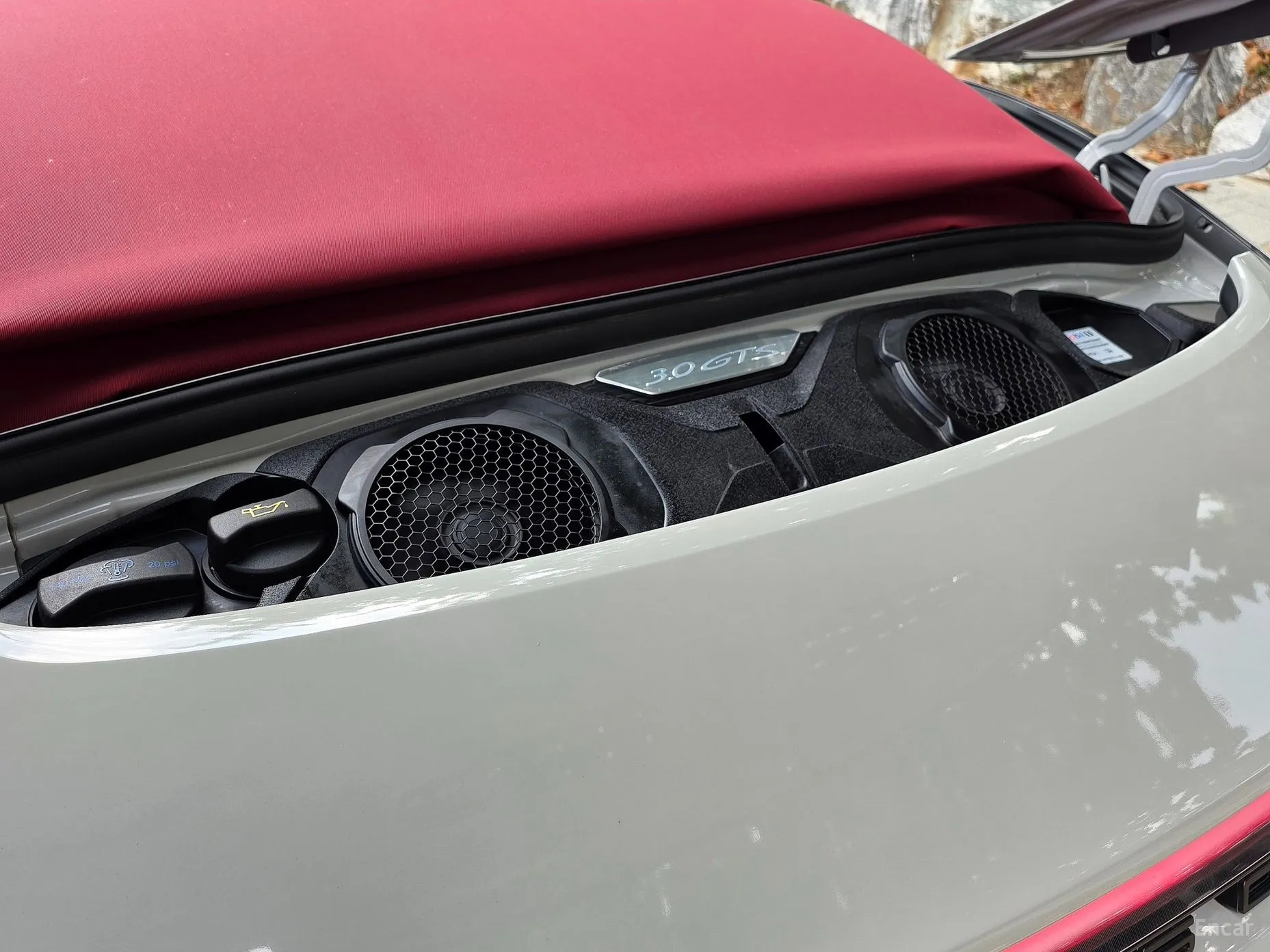 Porsche 911 (992) превью 6