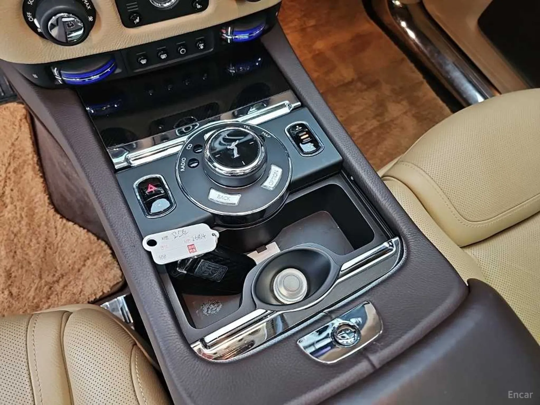 Rolls-Royce Ghost превью 6