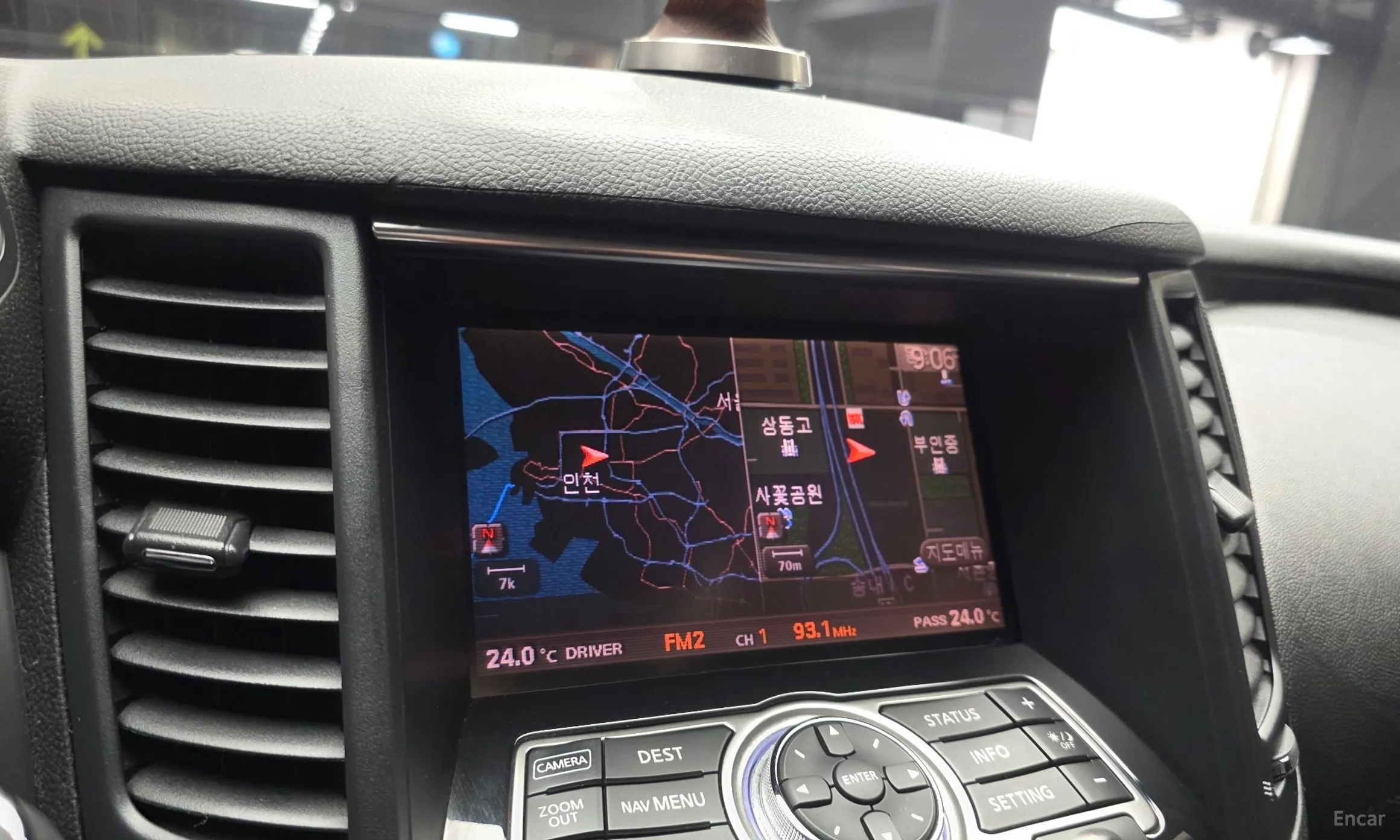Infiniti FX35 превью 15