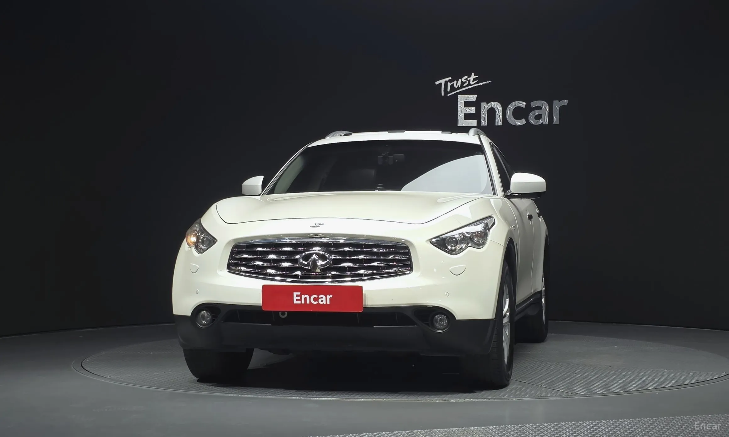 Infiniti FX35 превью 3