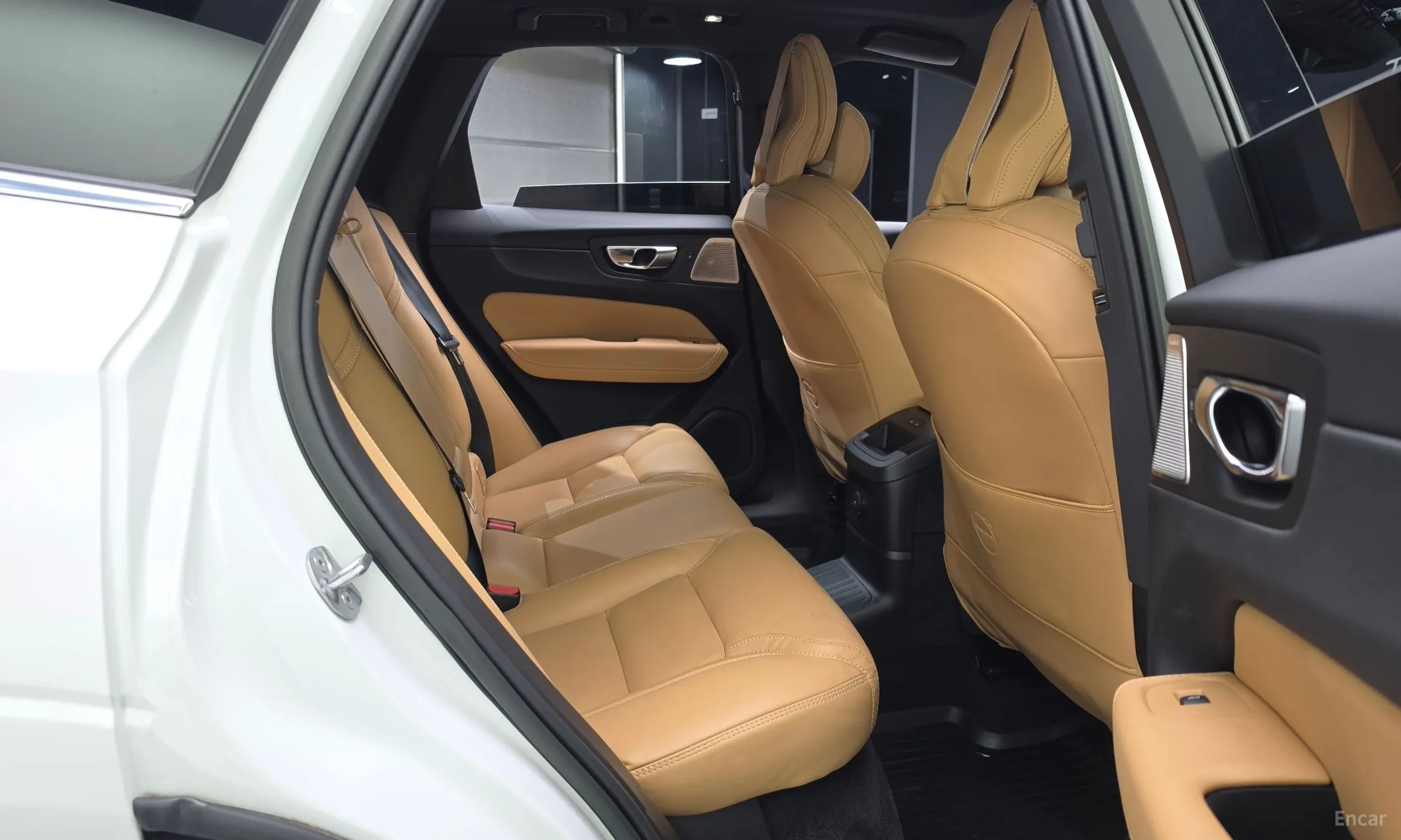Volvo XC60 Gen 2 превью 12