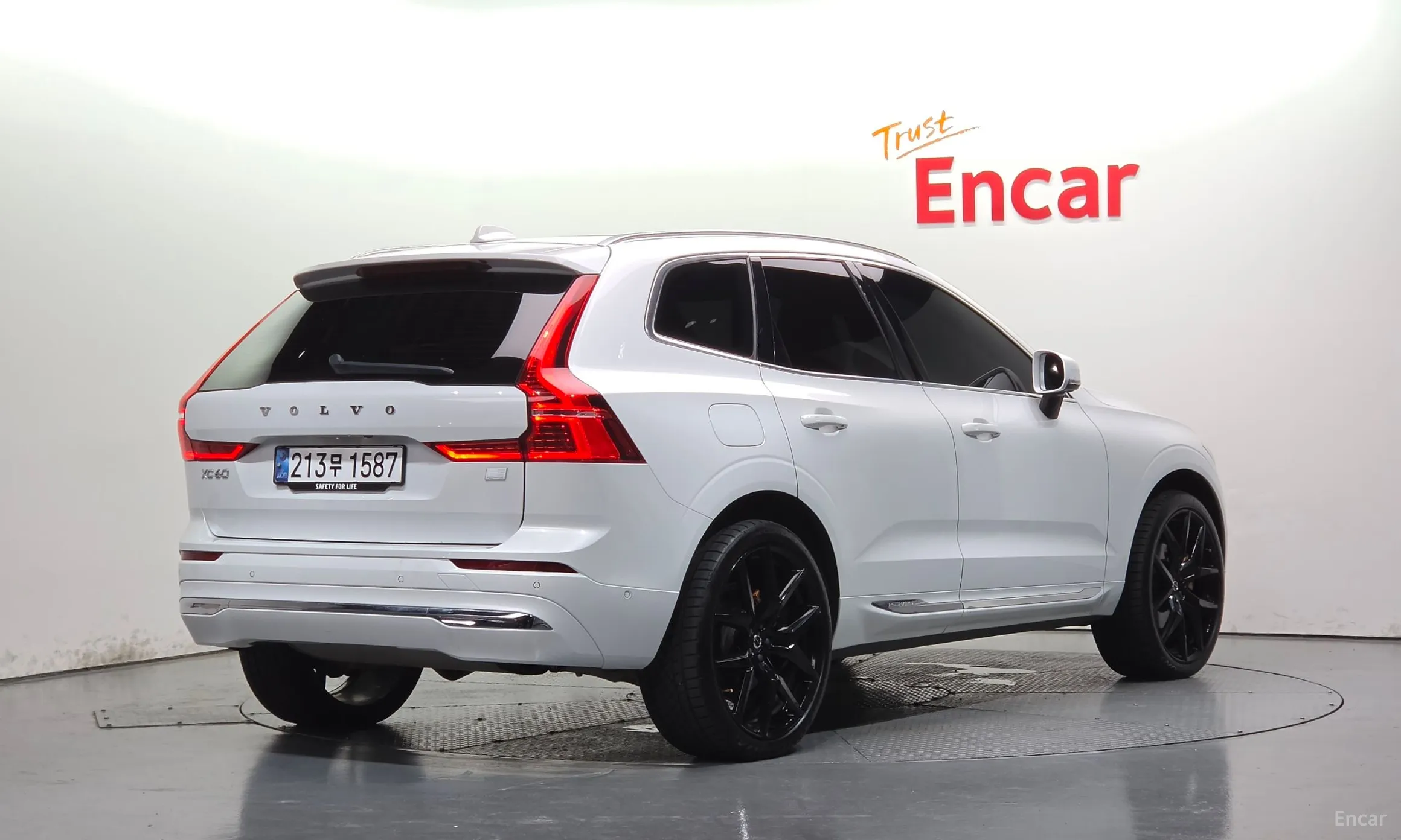 Volvo XC60 Gen 2 превью 2