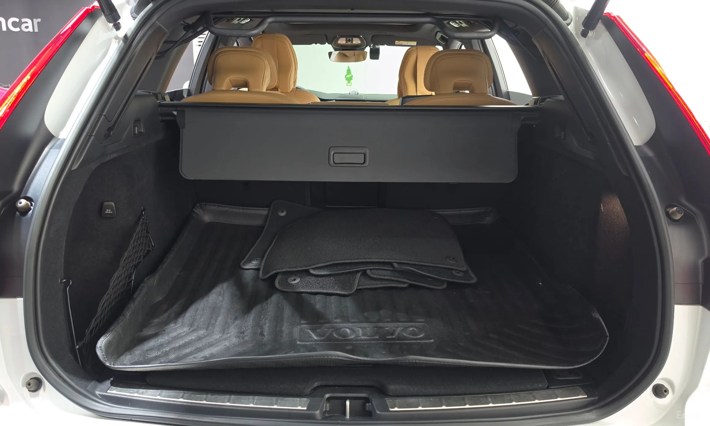 Volvo XC60 Gen 2 превью 20