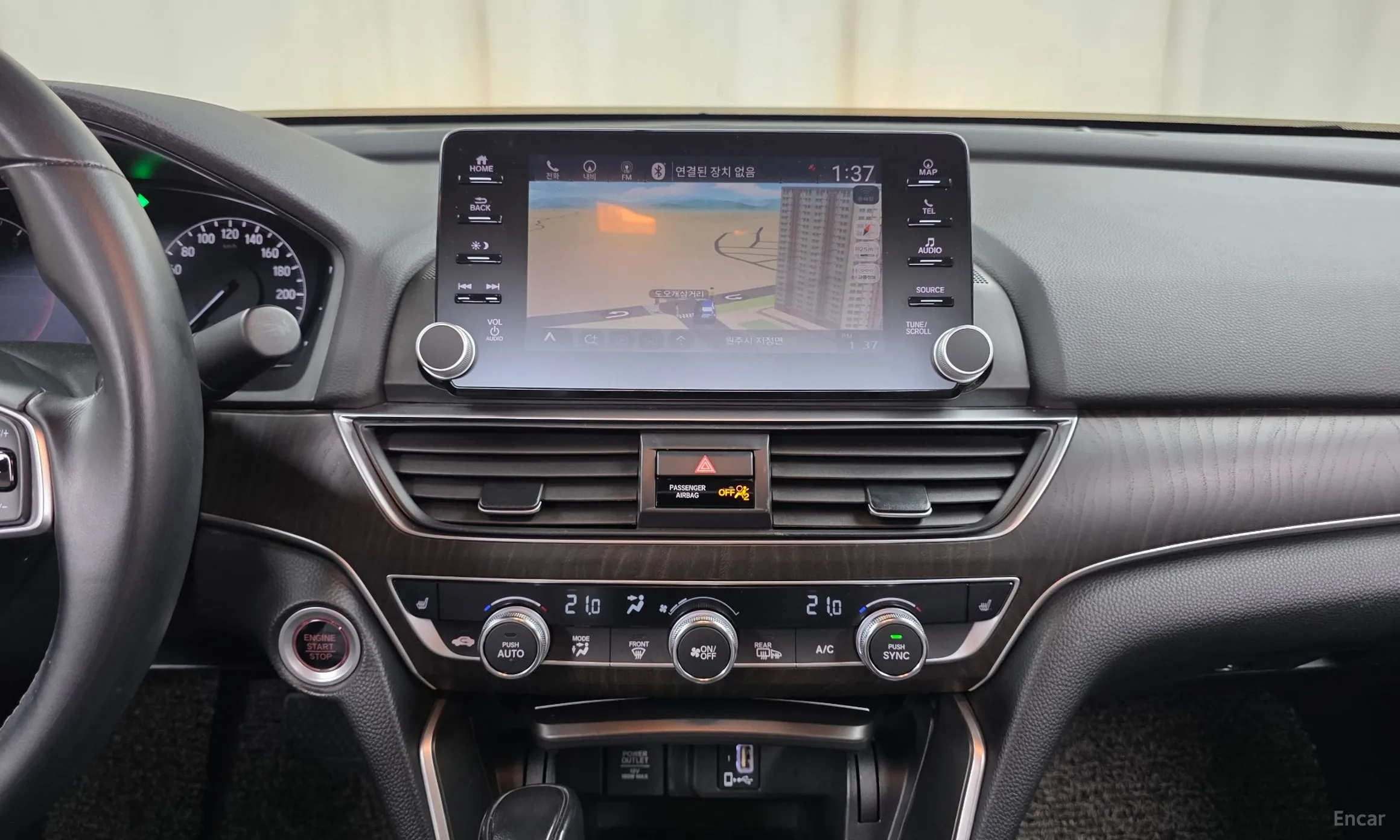 Honda Accord 10th Generation превью 13