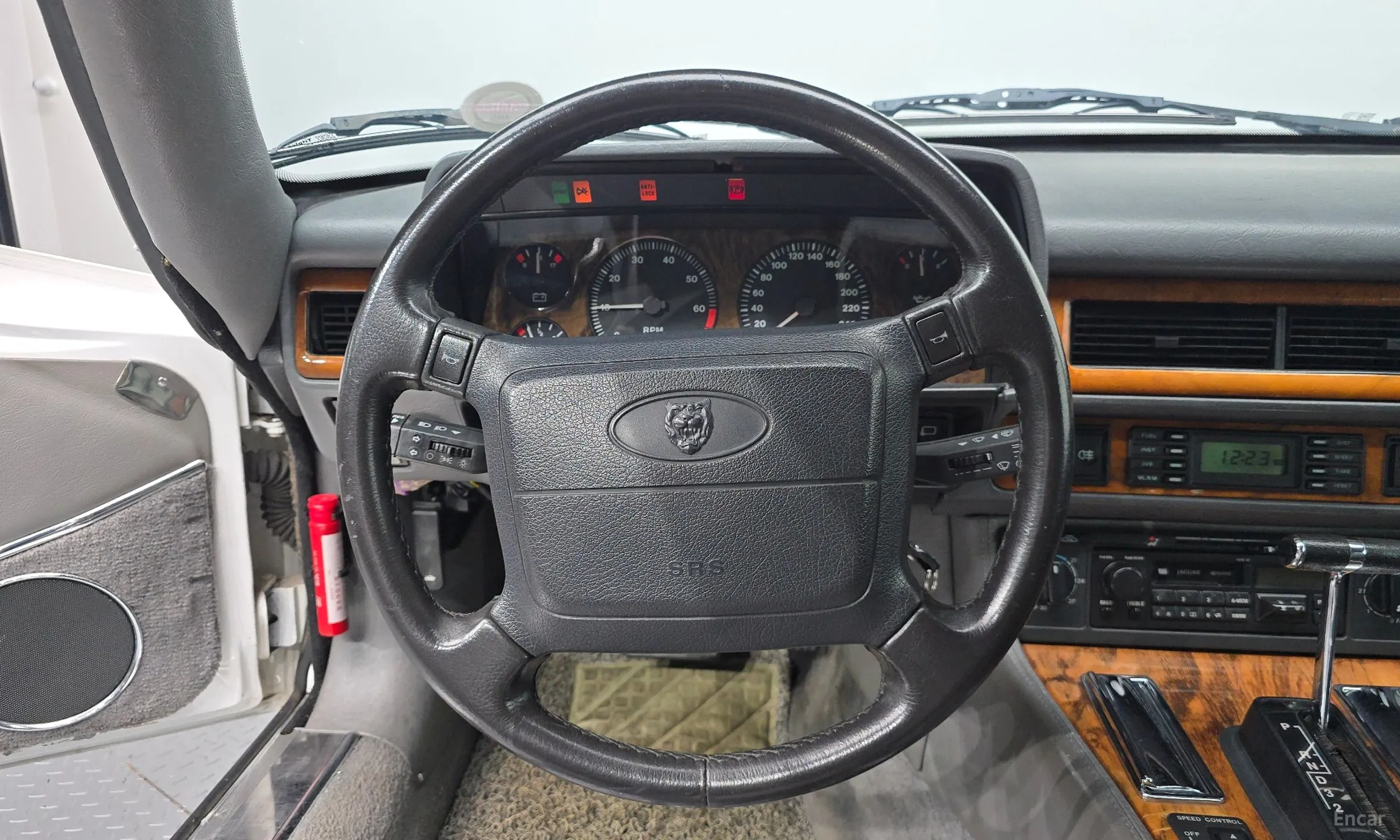 Jaguar XJS превью 13