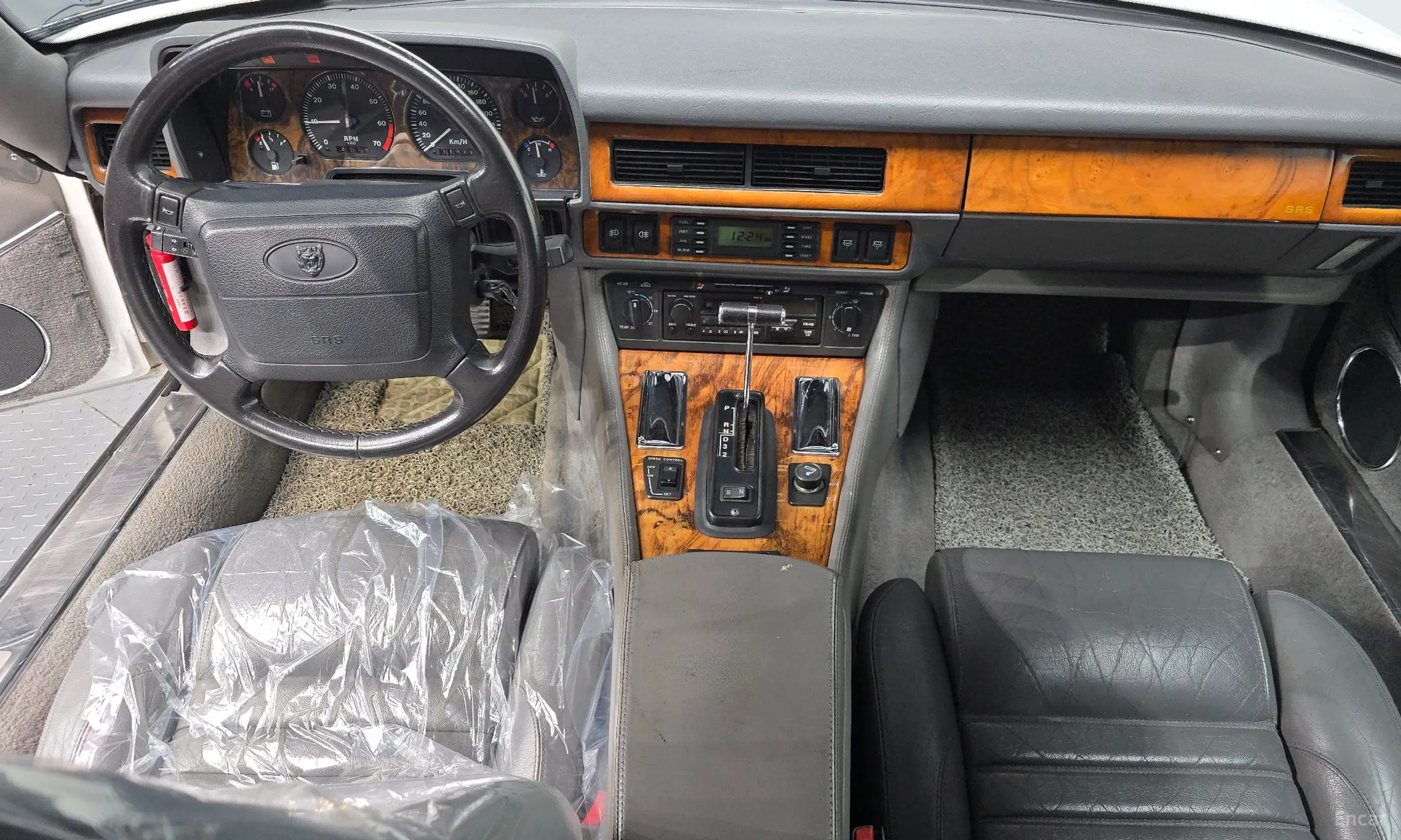 Jaguar XJS превью 7