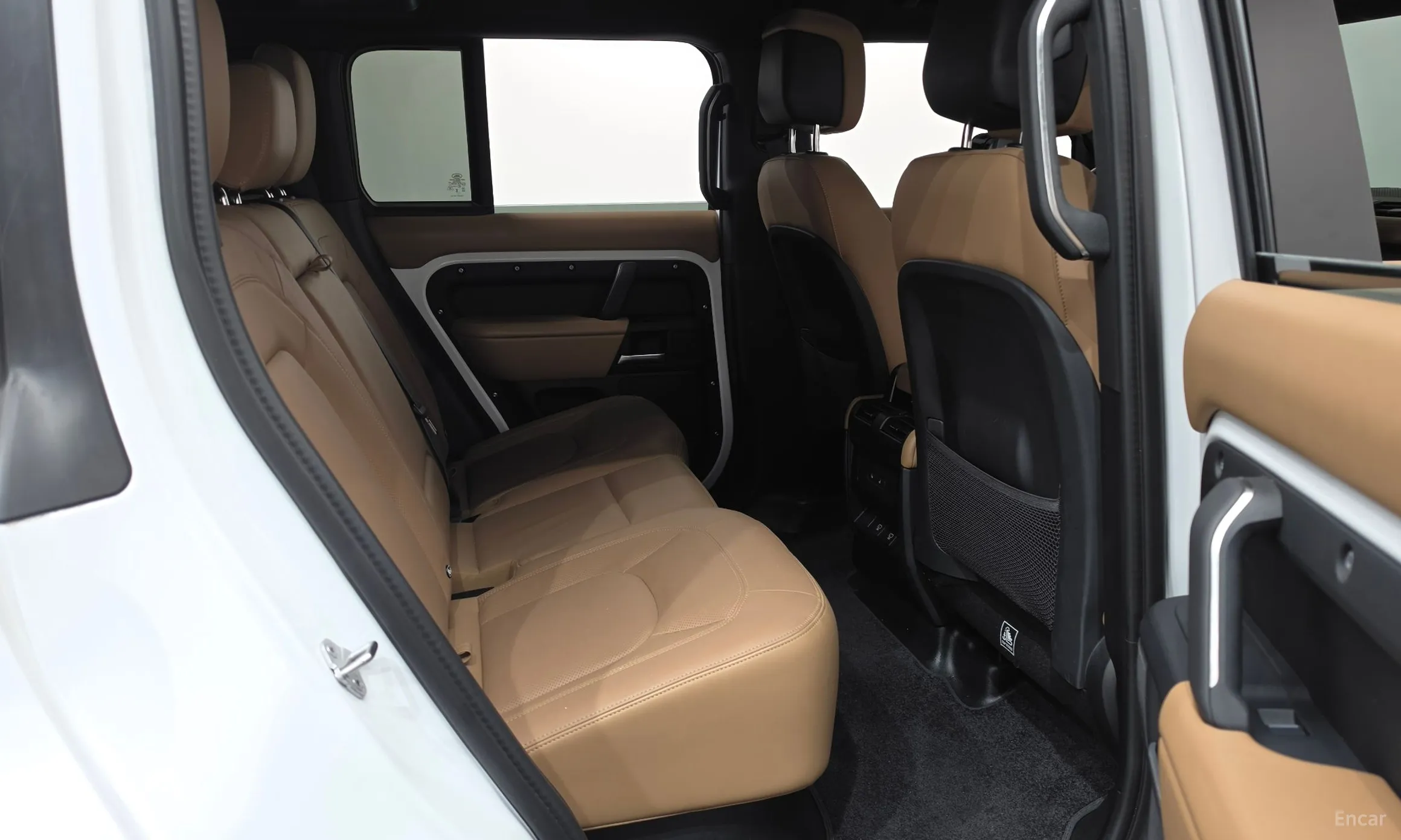 Land Rover Defender (L663) превью 11