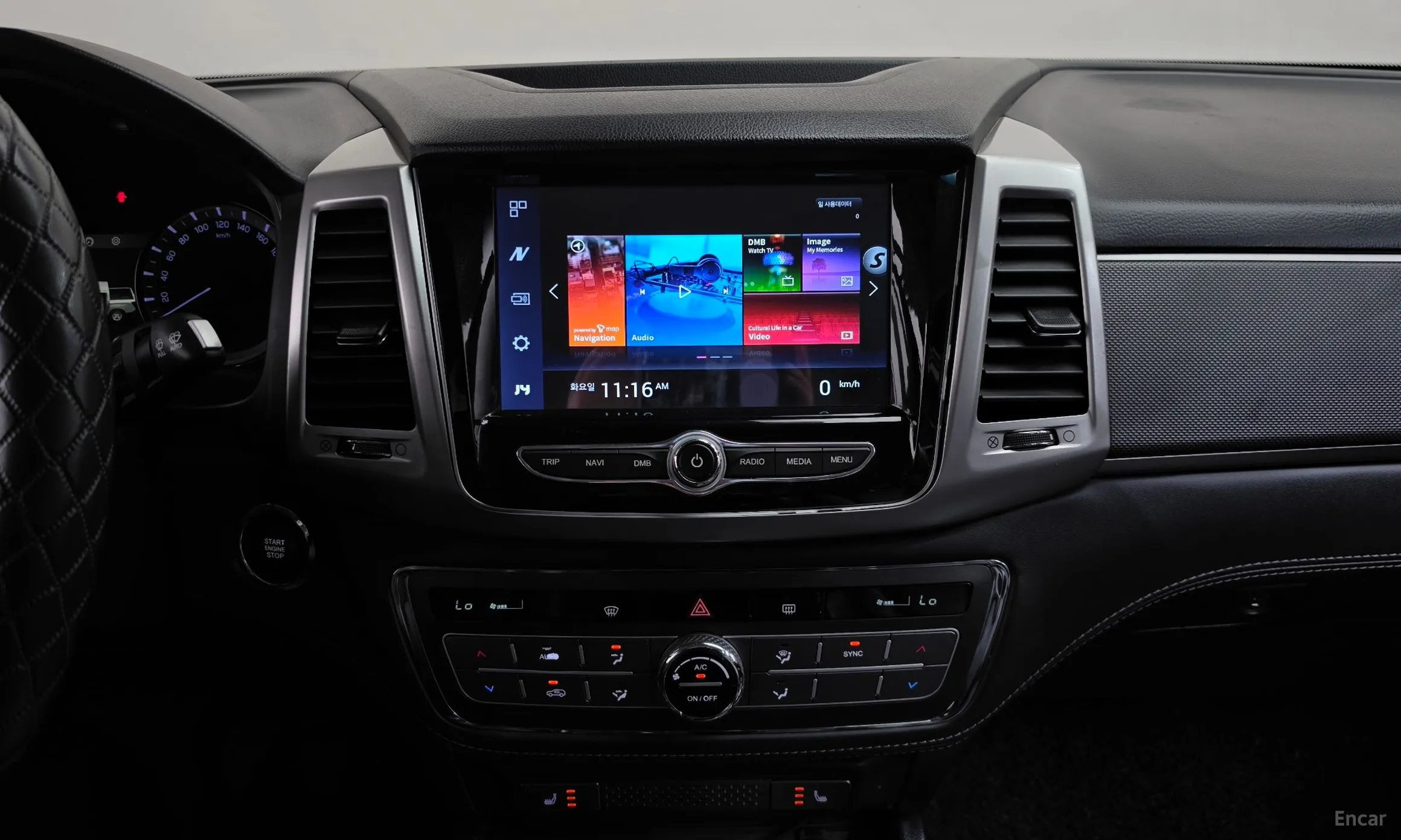 KG Mobility (SsangYong) Rexton Sports превью 12