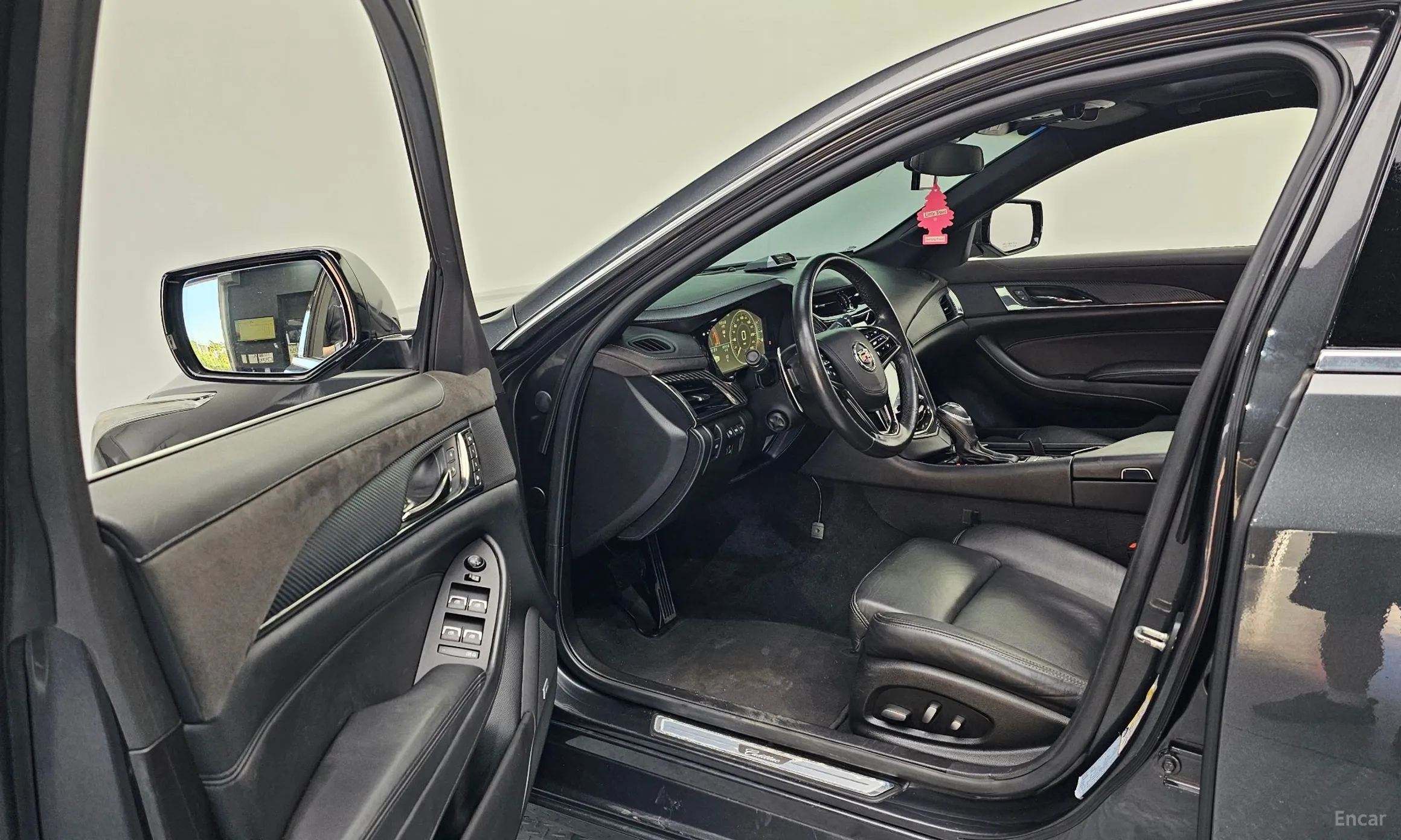 Cadillac CTS Gen 3 превью 10