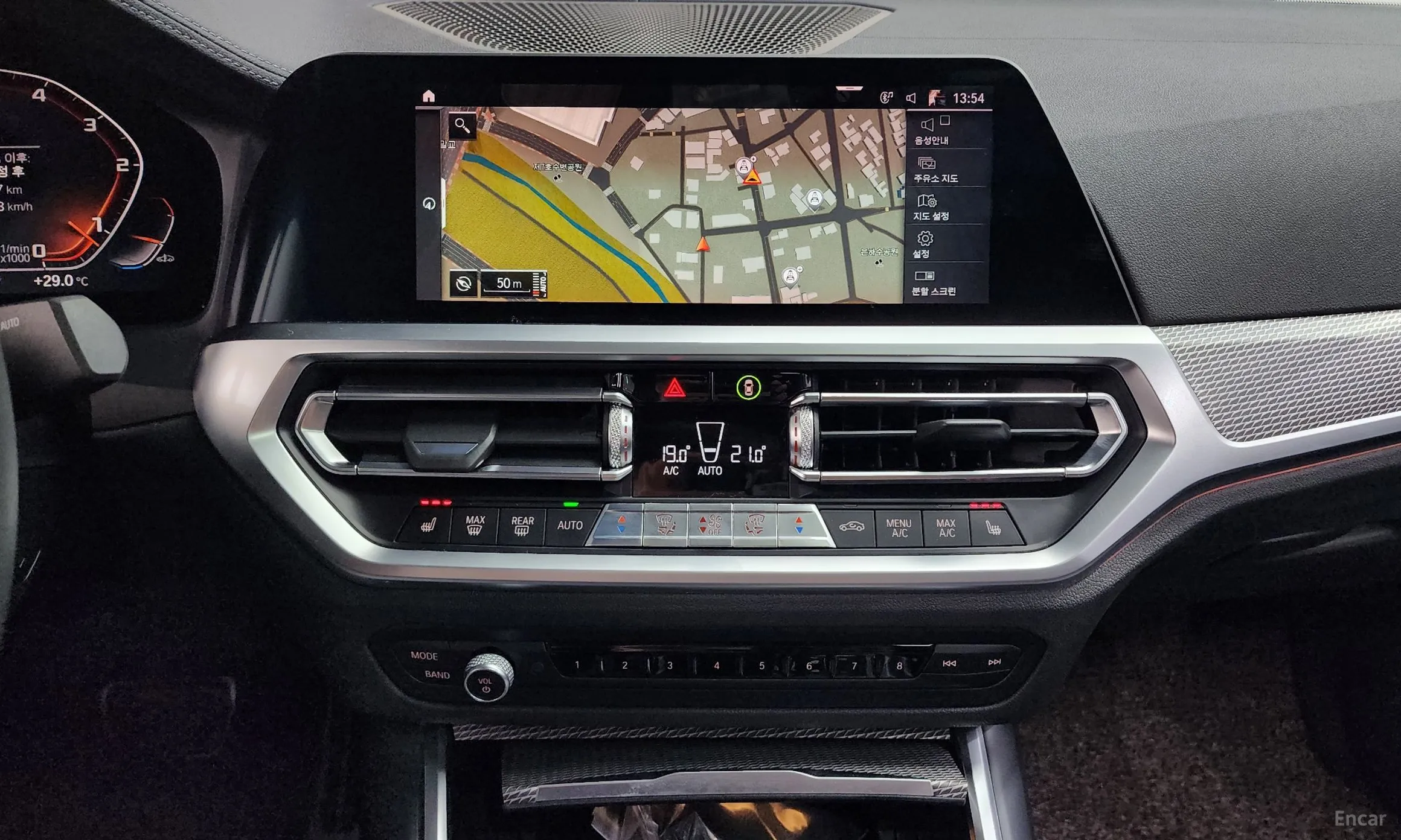 BMW 3 Series (G20) превью 12