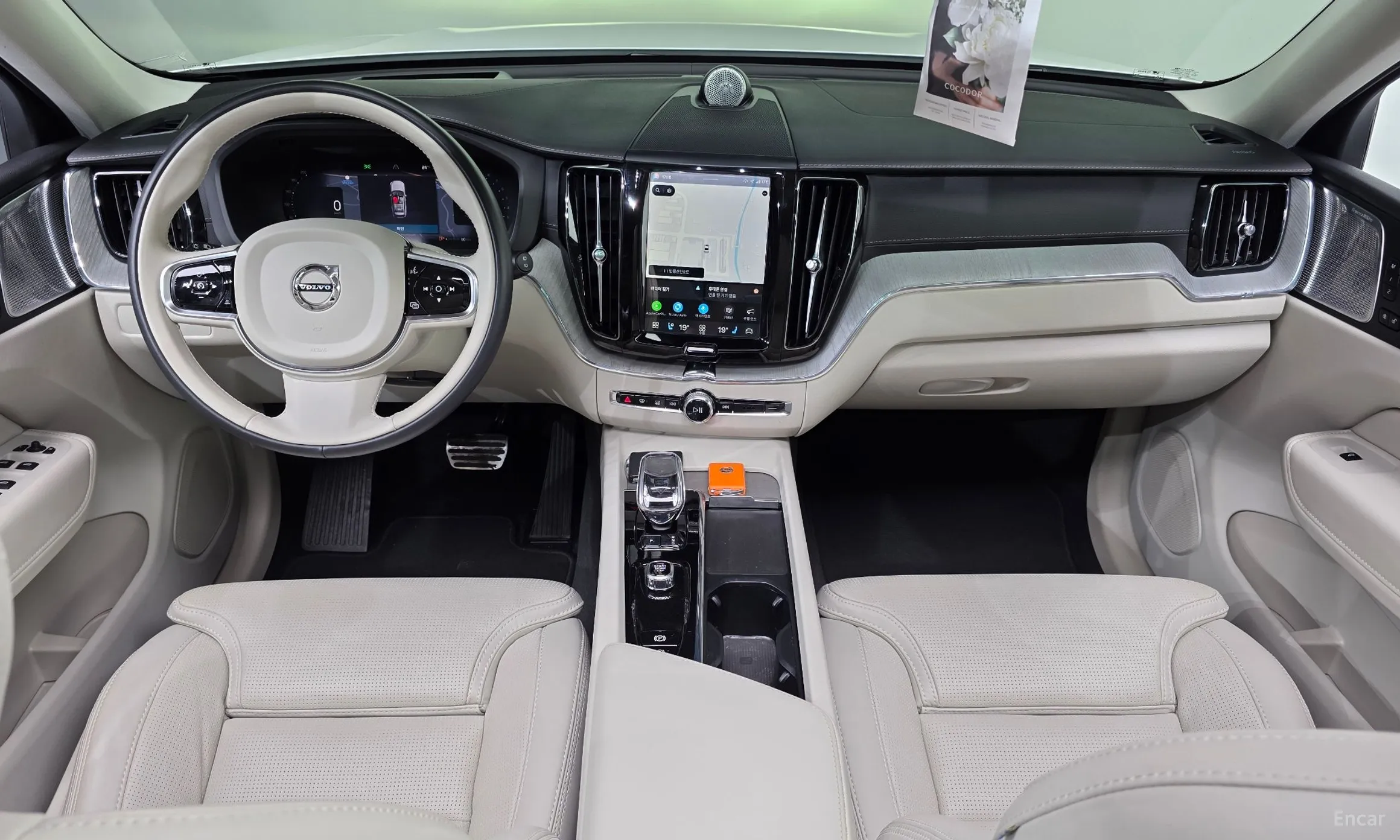 Volvo XC60 Gen 2 превью 7