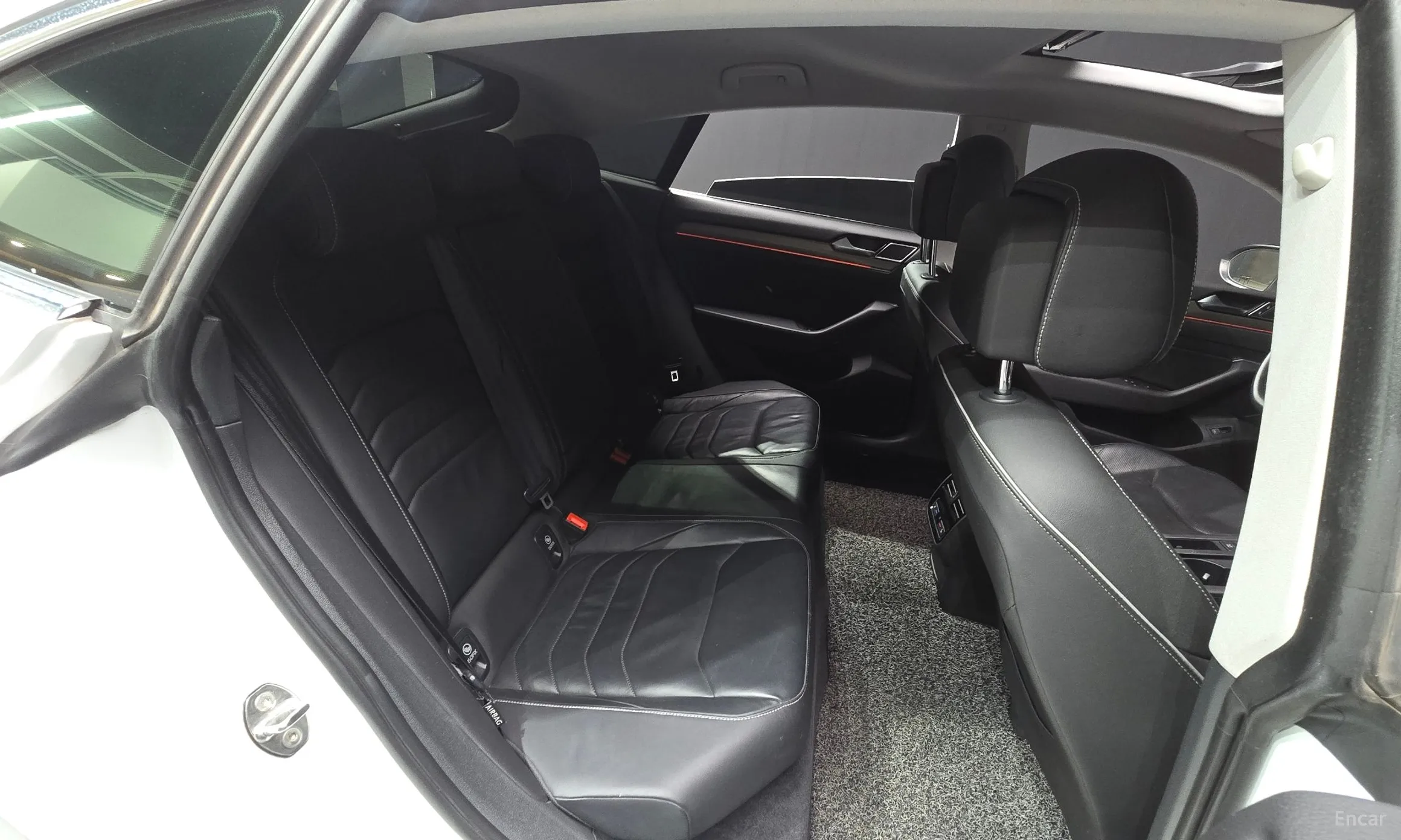 Volkswagen Ateon превью 11