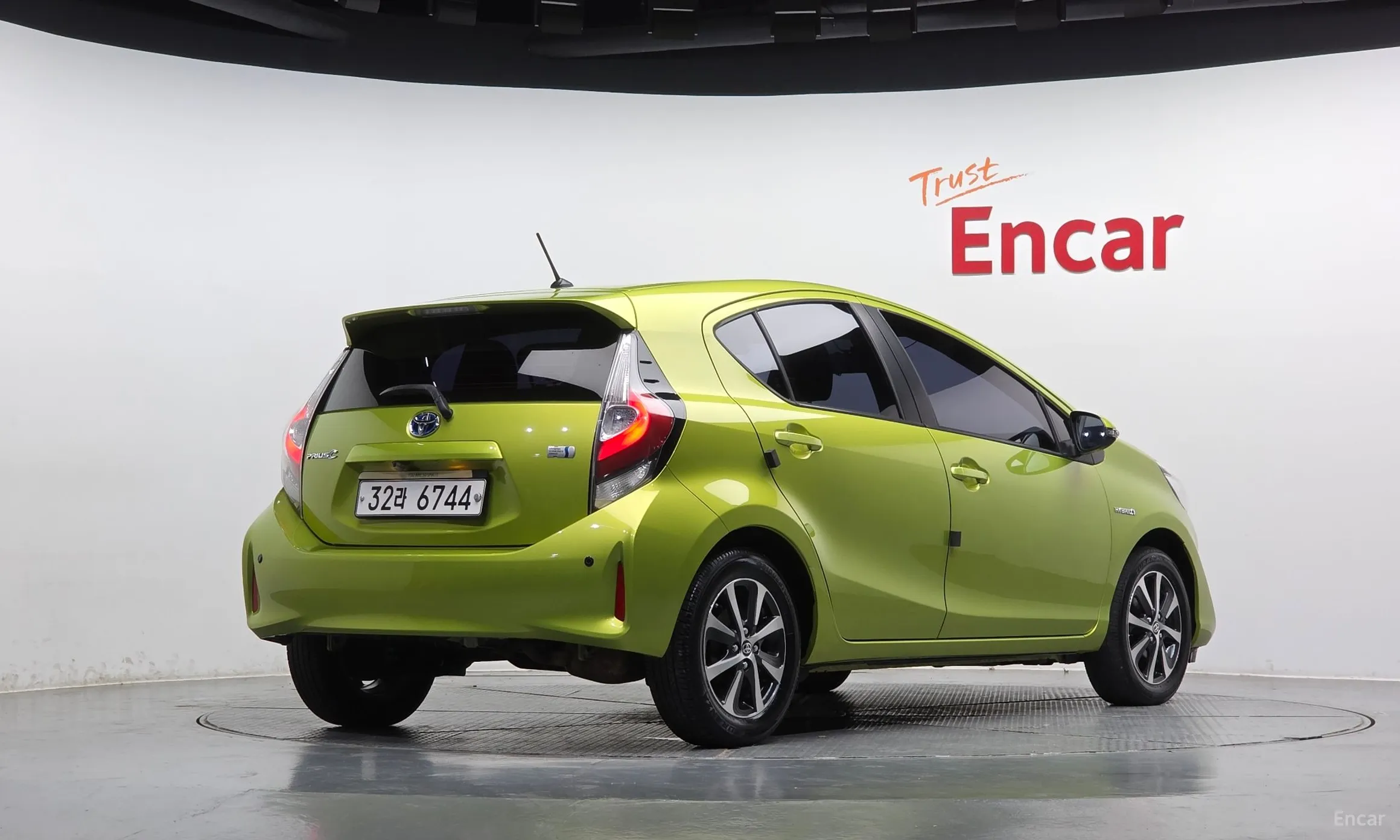 Toyota Prius C