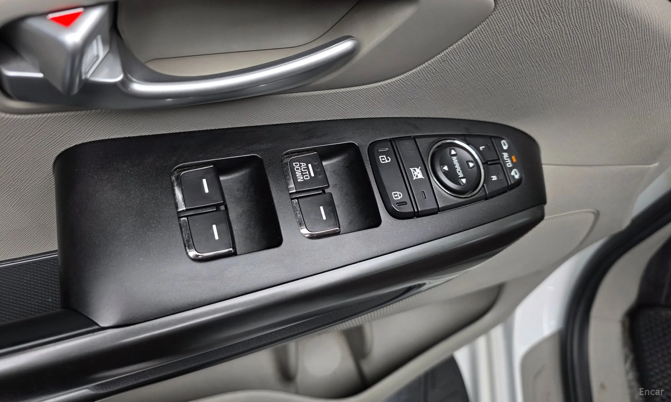 Kia Carnival превью 18