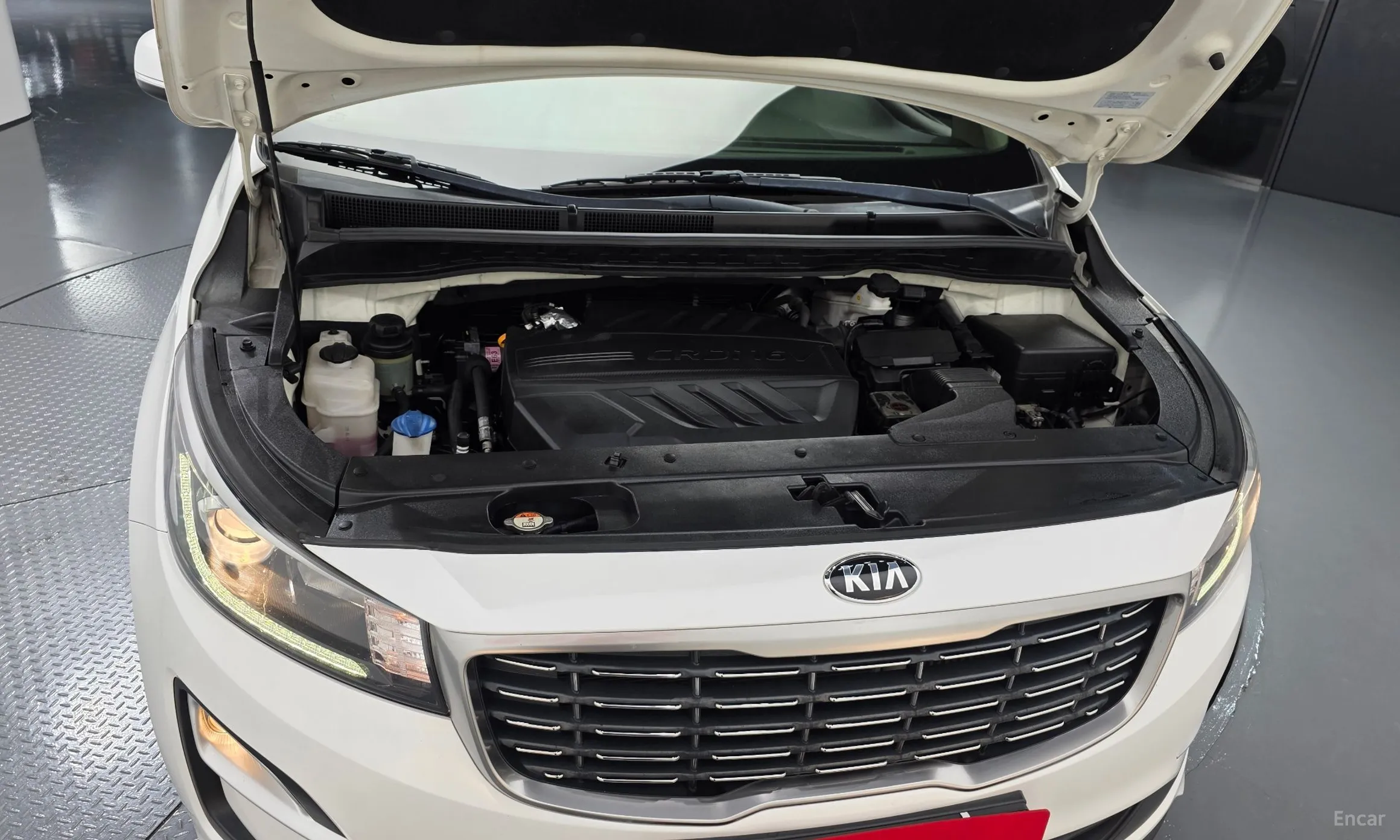 Kia Carnival превью 6