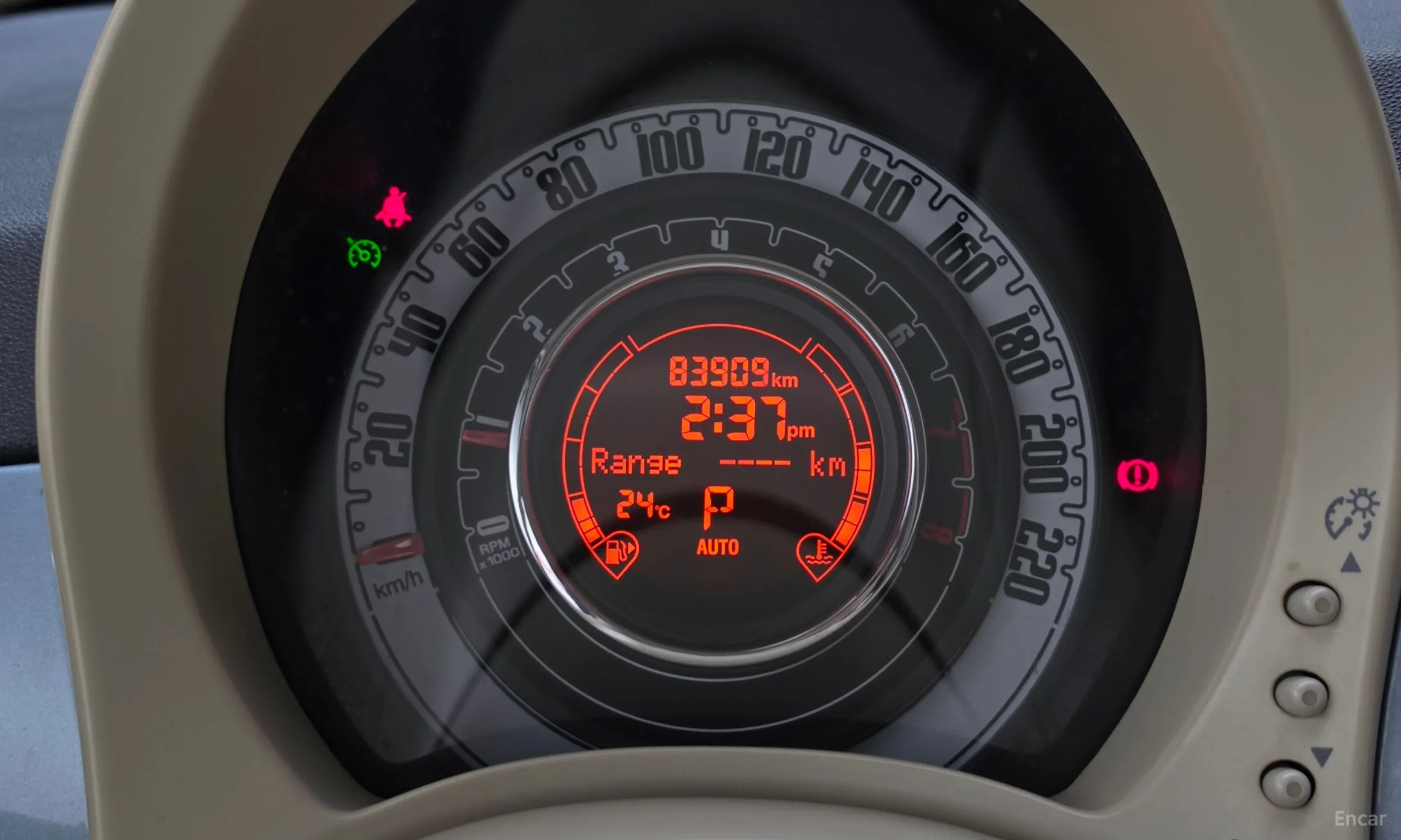Fiat 500 превью 8