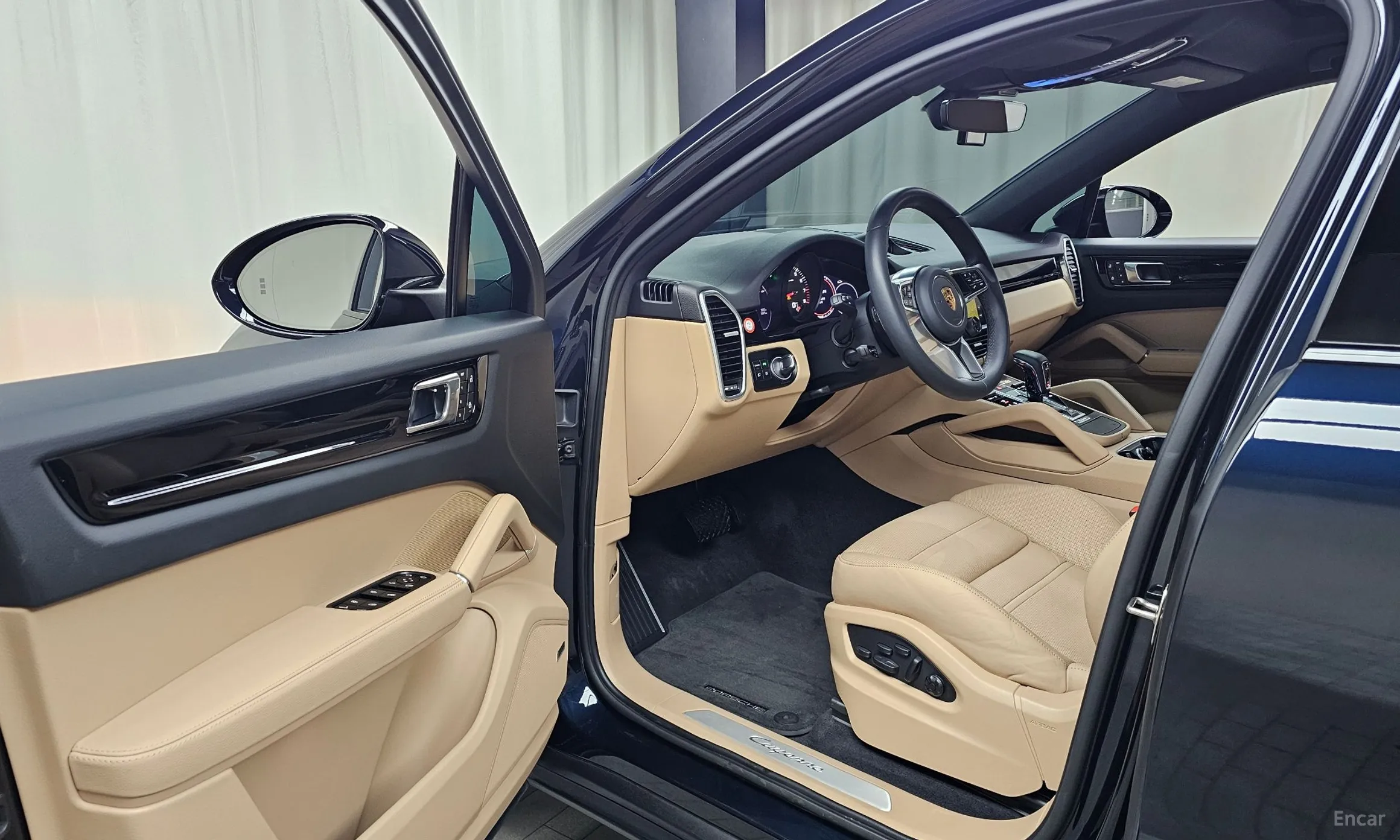 Porsche Cayenne (PO536) превью 10