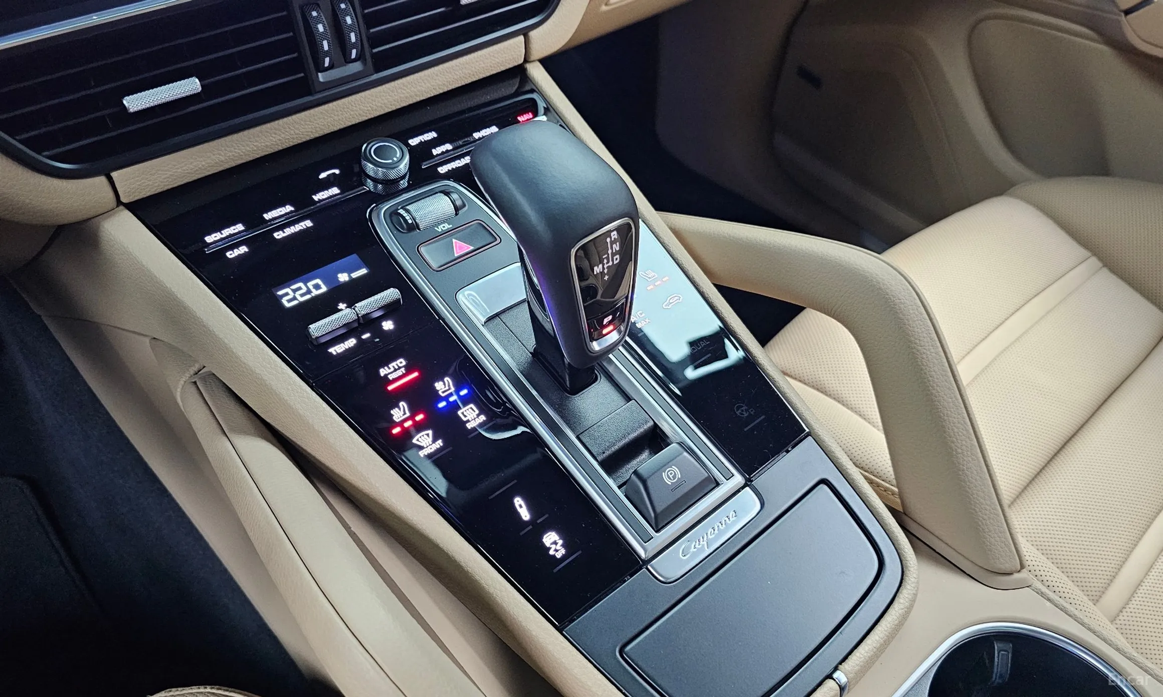 Porsche Cayenne (PO536) превью 9