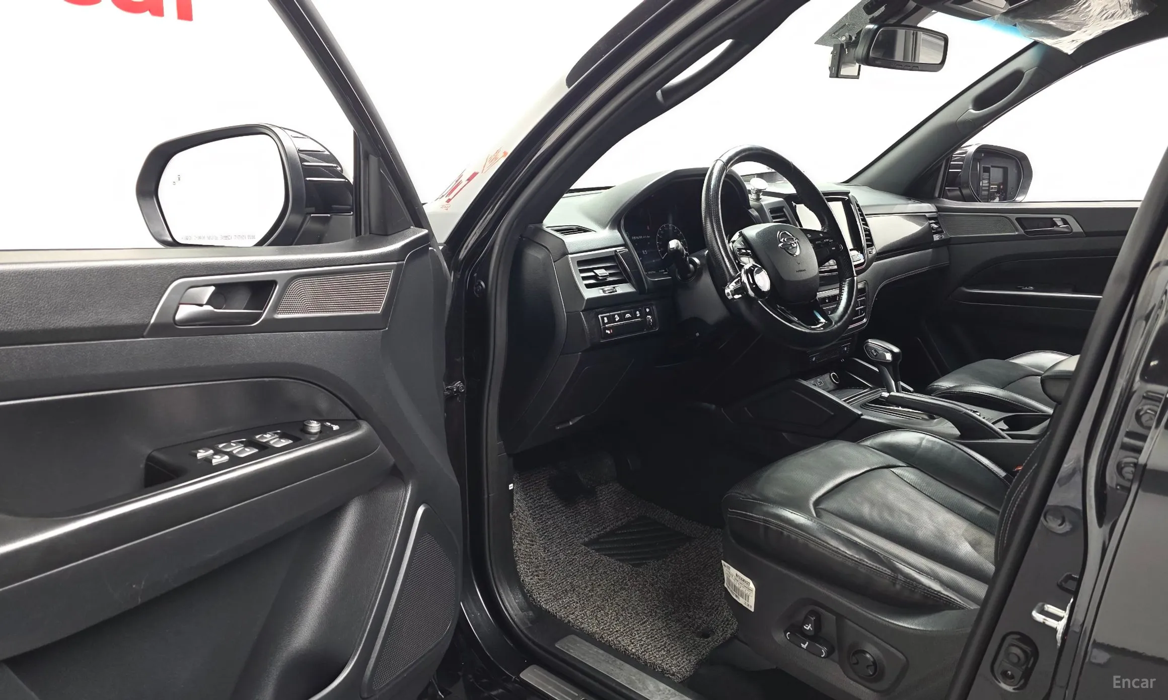 KG Mobility (SsangYong) Rexton Sports превью 10