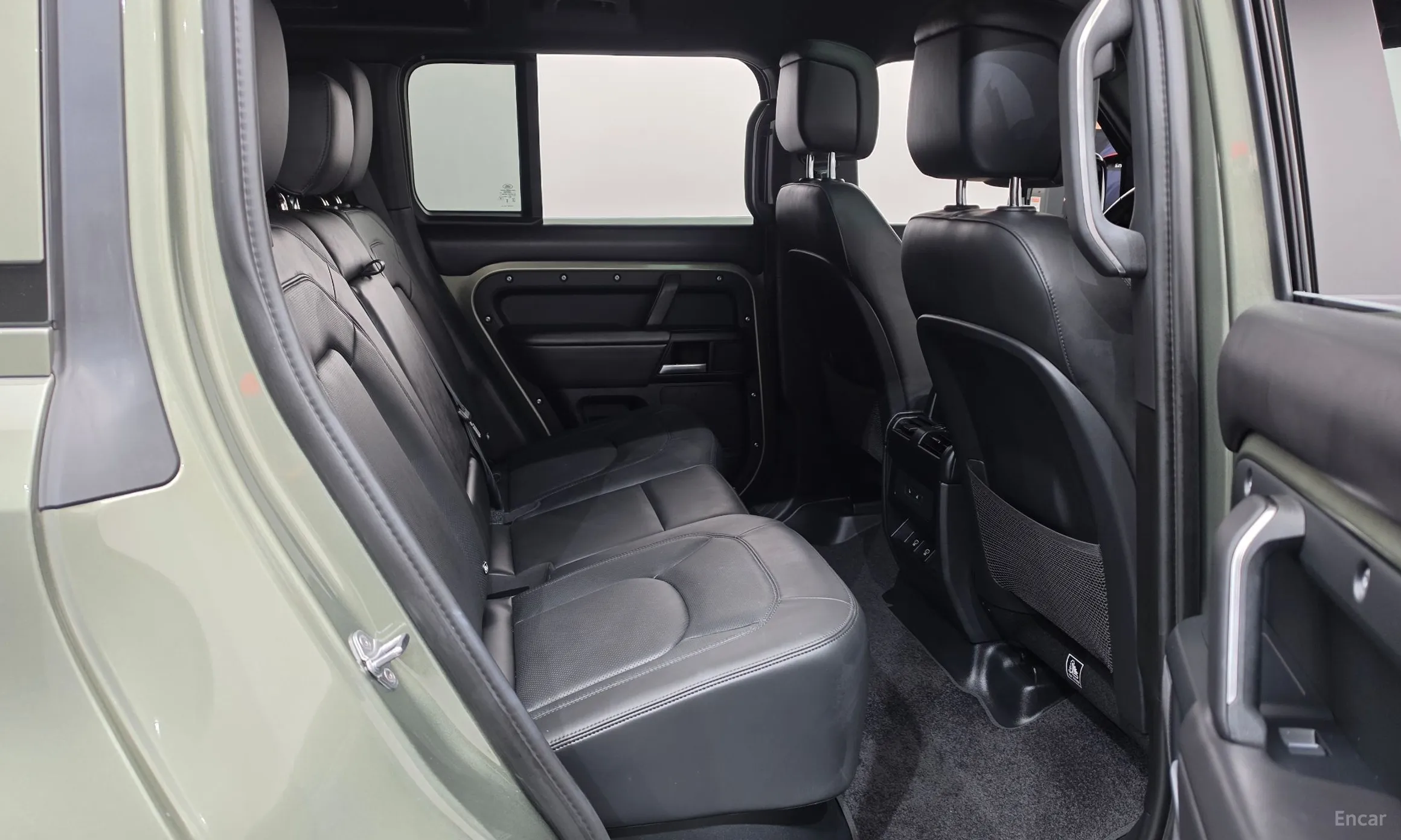Land Rover Defender (L663) превью 11