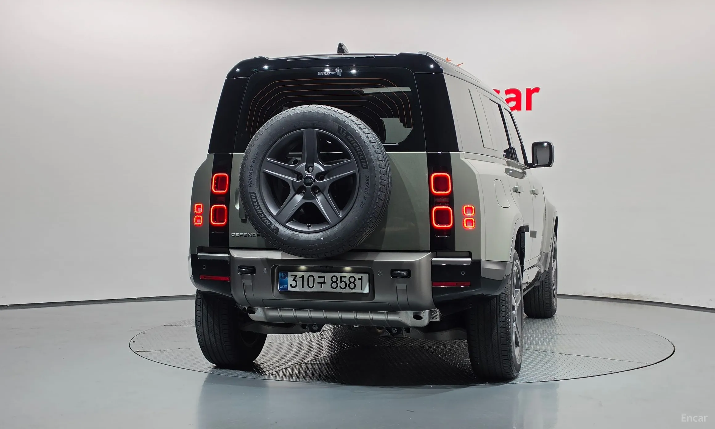 Land Rover Defender (L663) превью 4