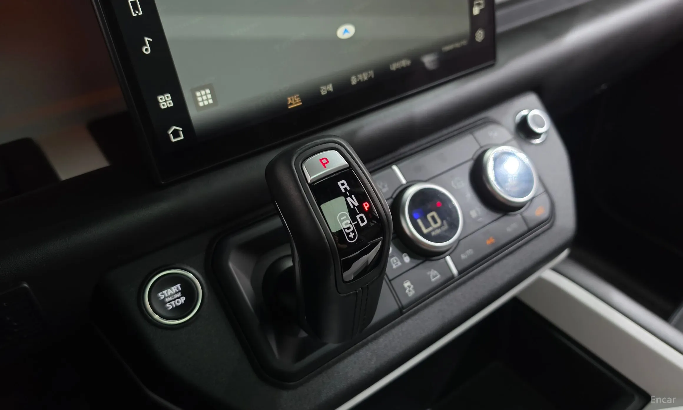 Land Rover Defender (L663) превью 9