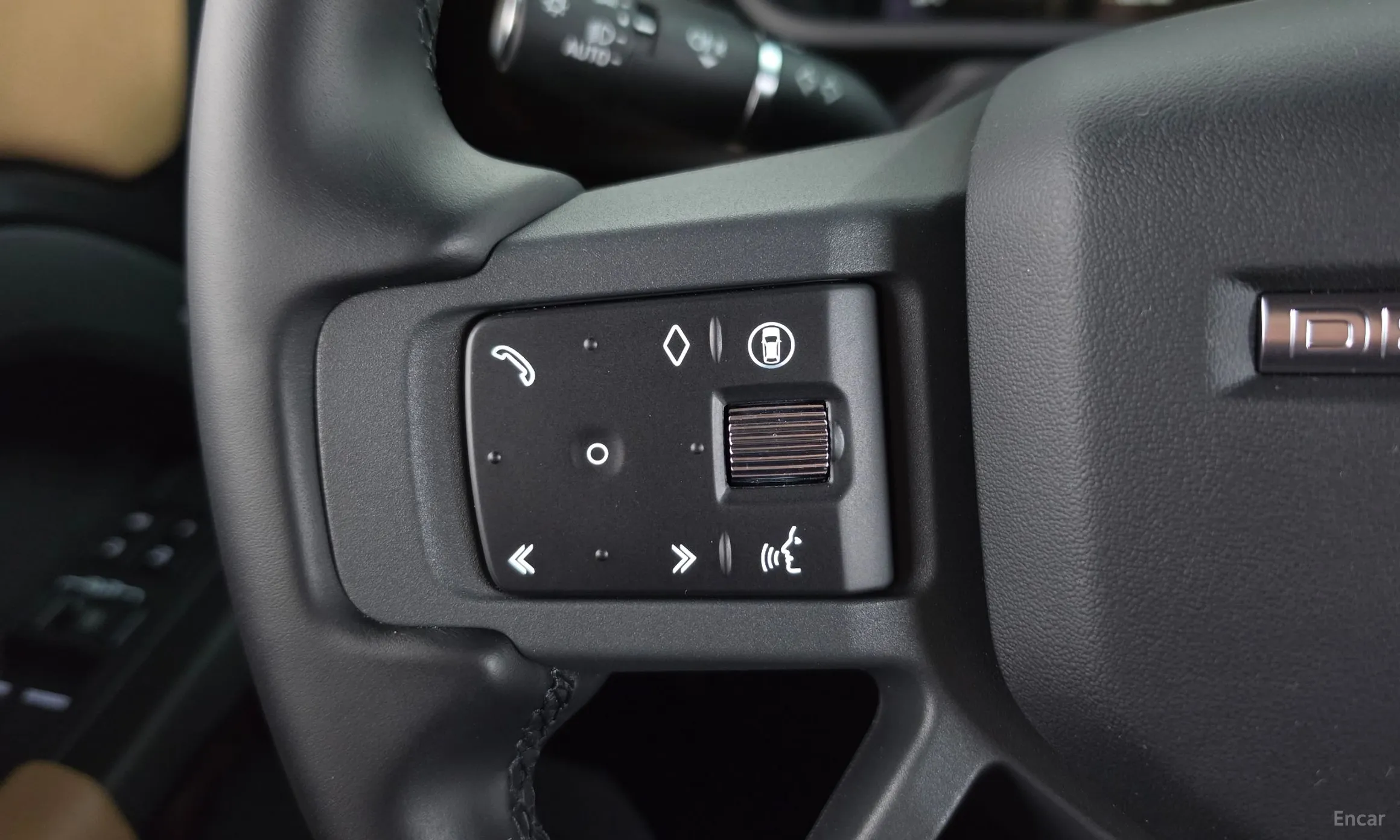 Land Rover Defender (L663) превью 18