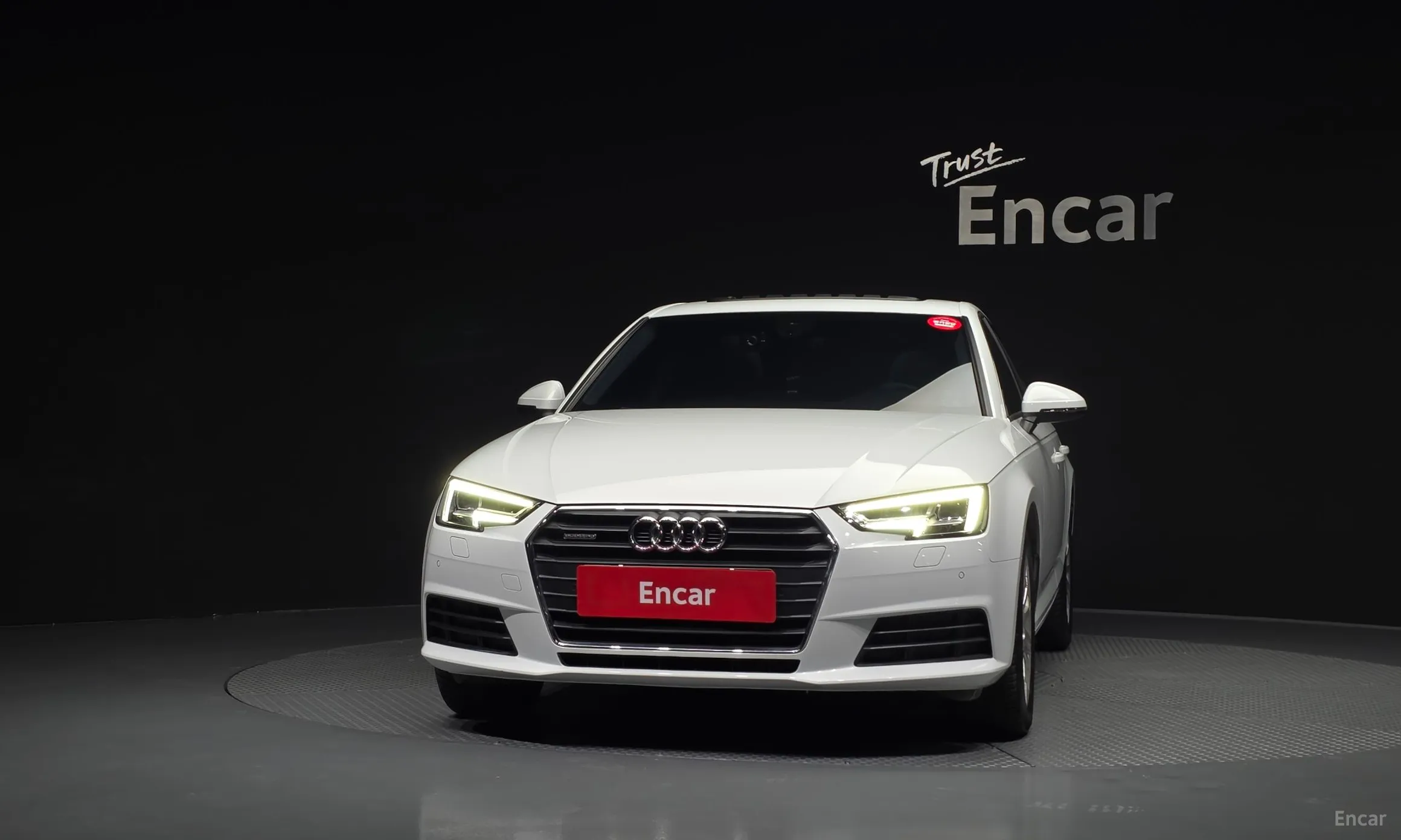 Audi A4 (B9) превью 3
