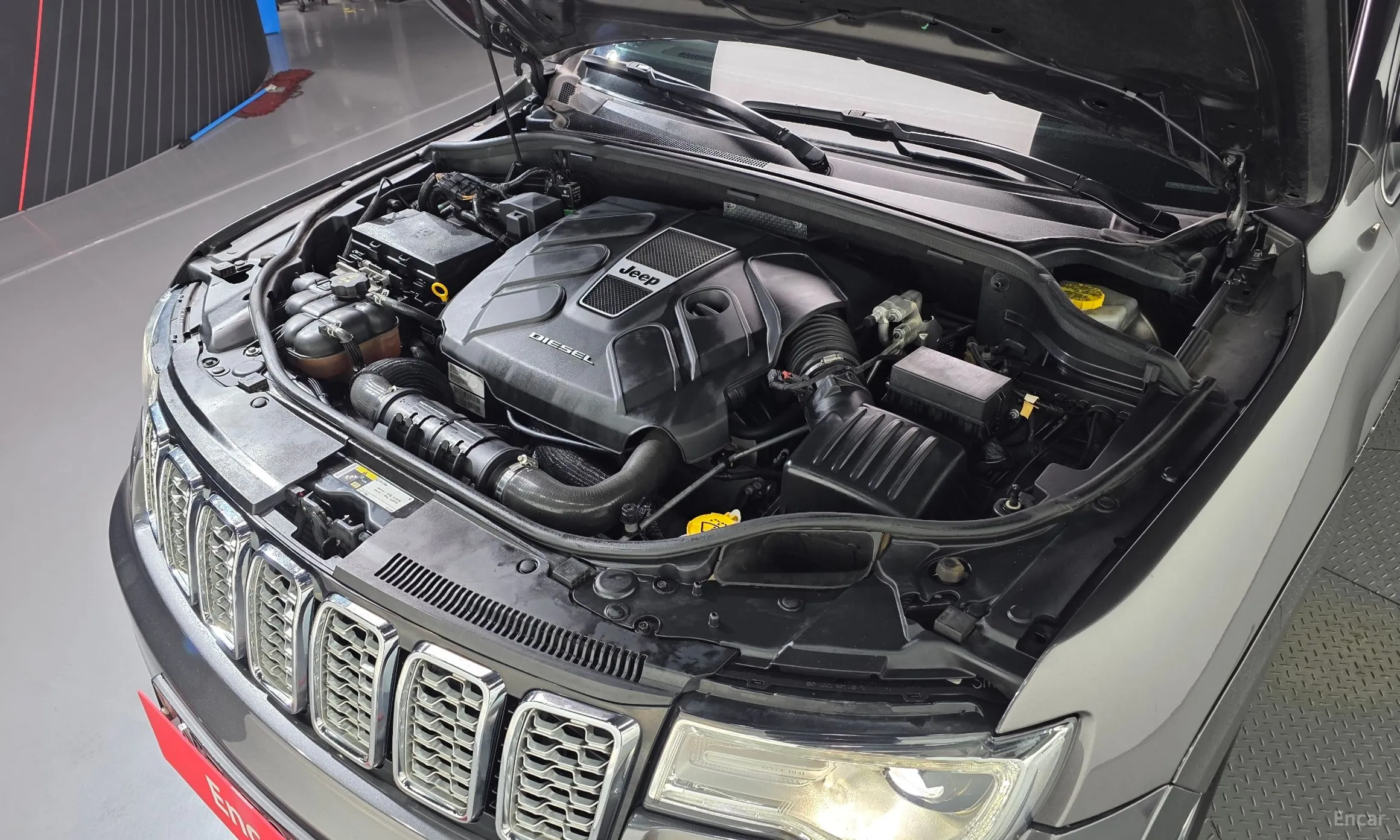Jeep Grand Cherokee превью 6