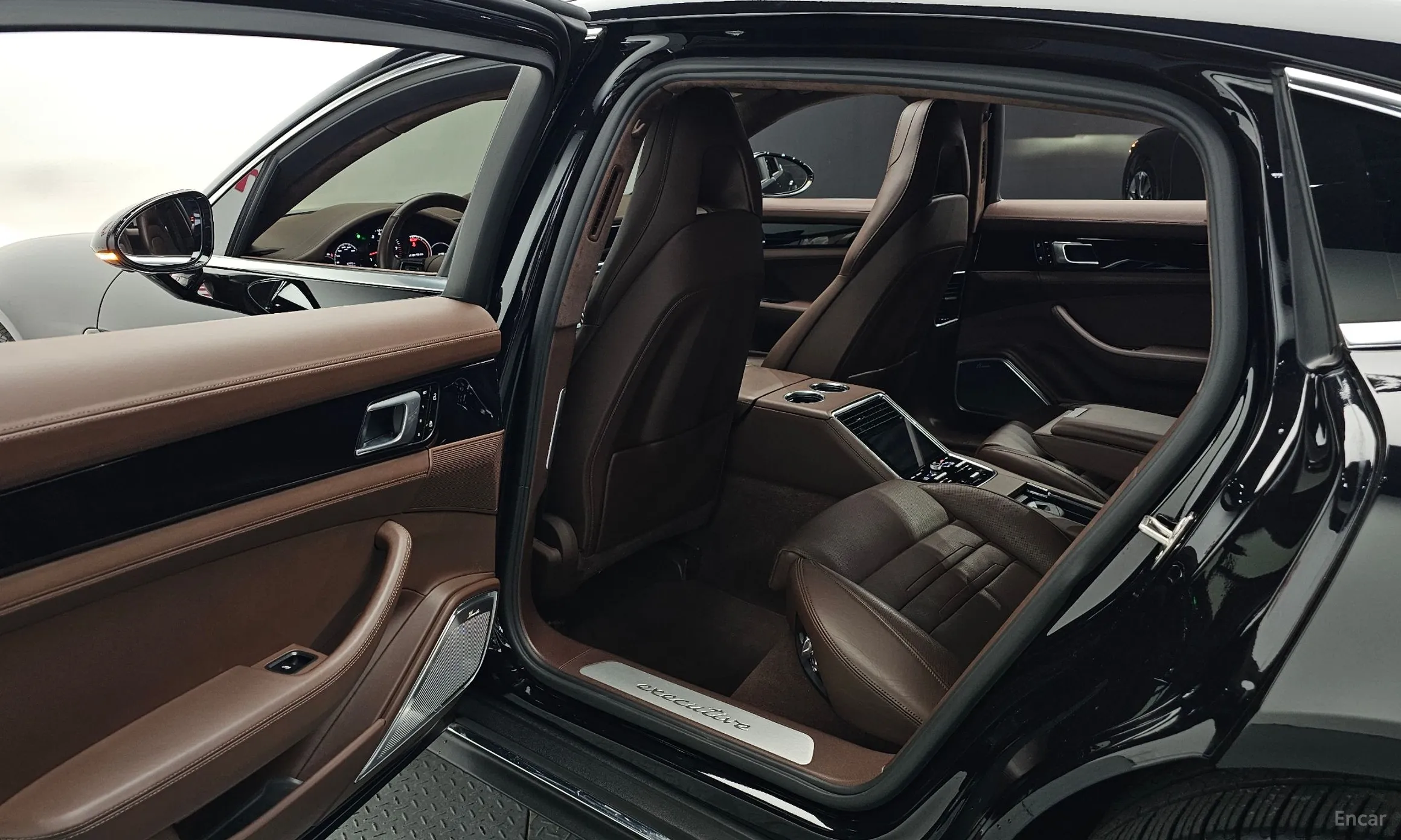 Porsche Panamera (971) превью 12