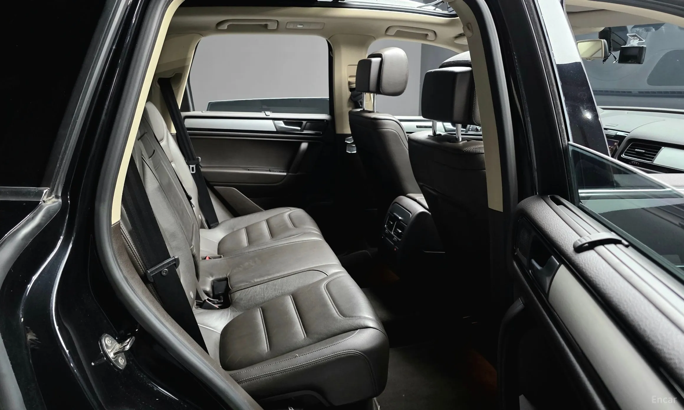 Volkswagen New Touareg превью 11