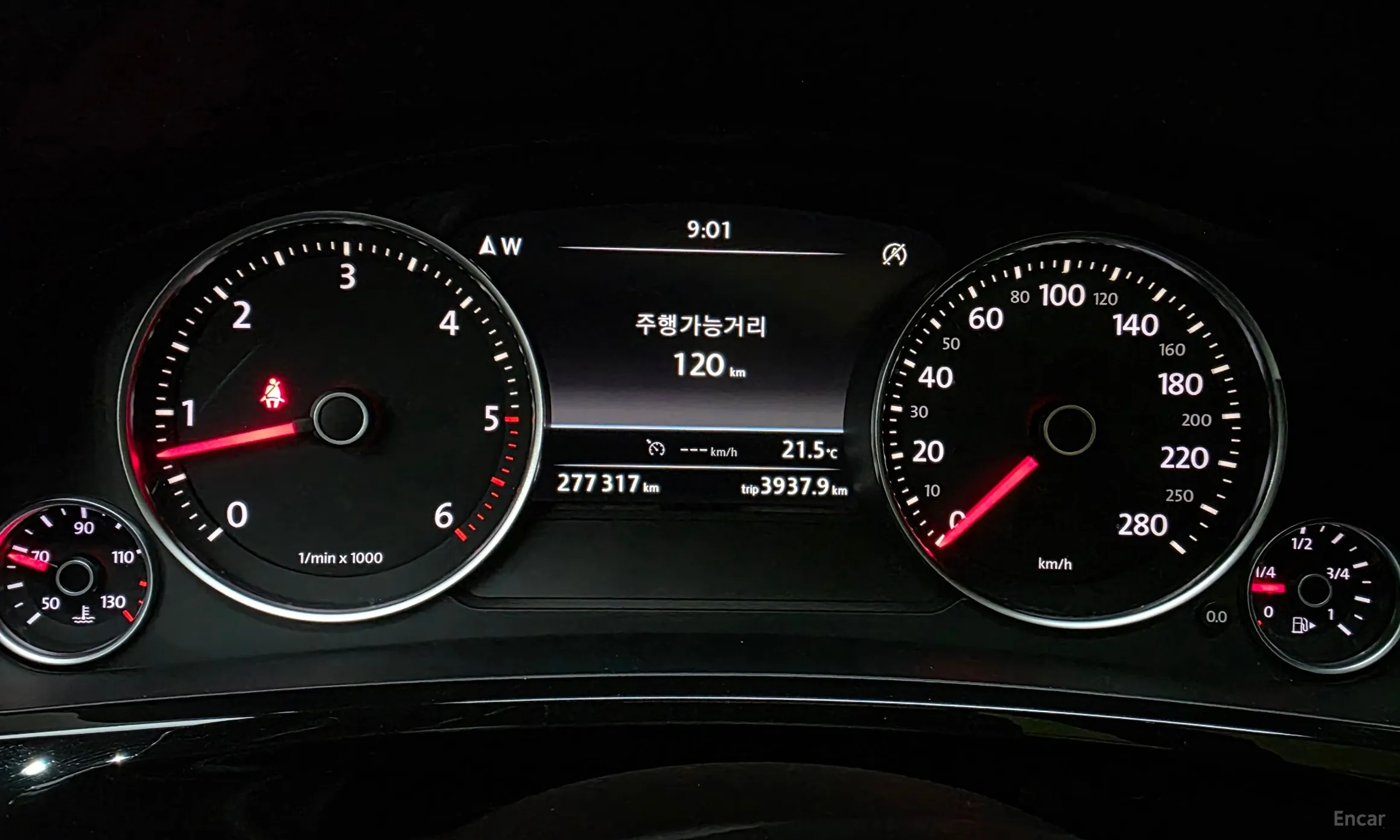 Volkswagen New Touareg превью 8