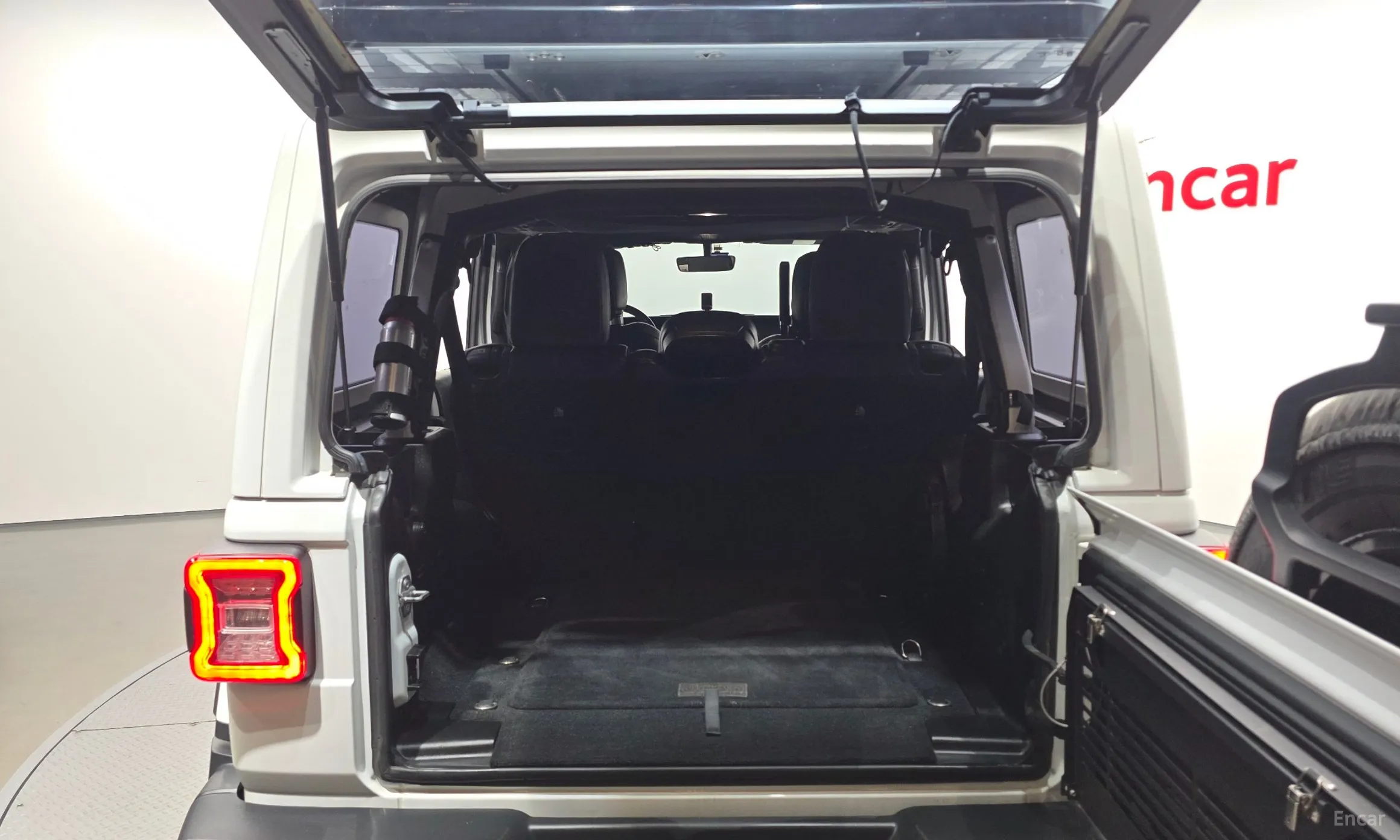 Jeep Wrangler (JL) превью 20