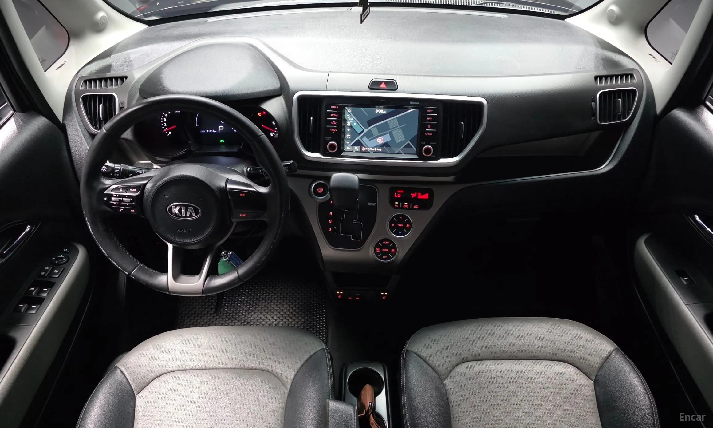 Kia Ray превью 7