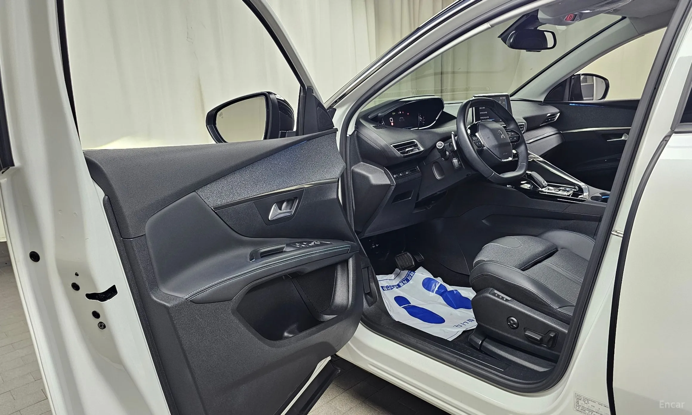 Peugeot 5008 2nd generation превью 10