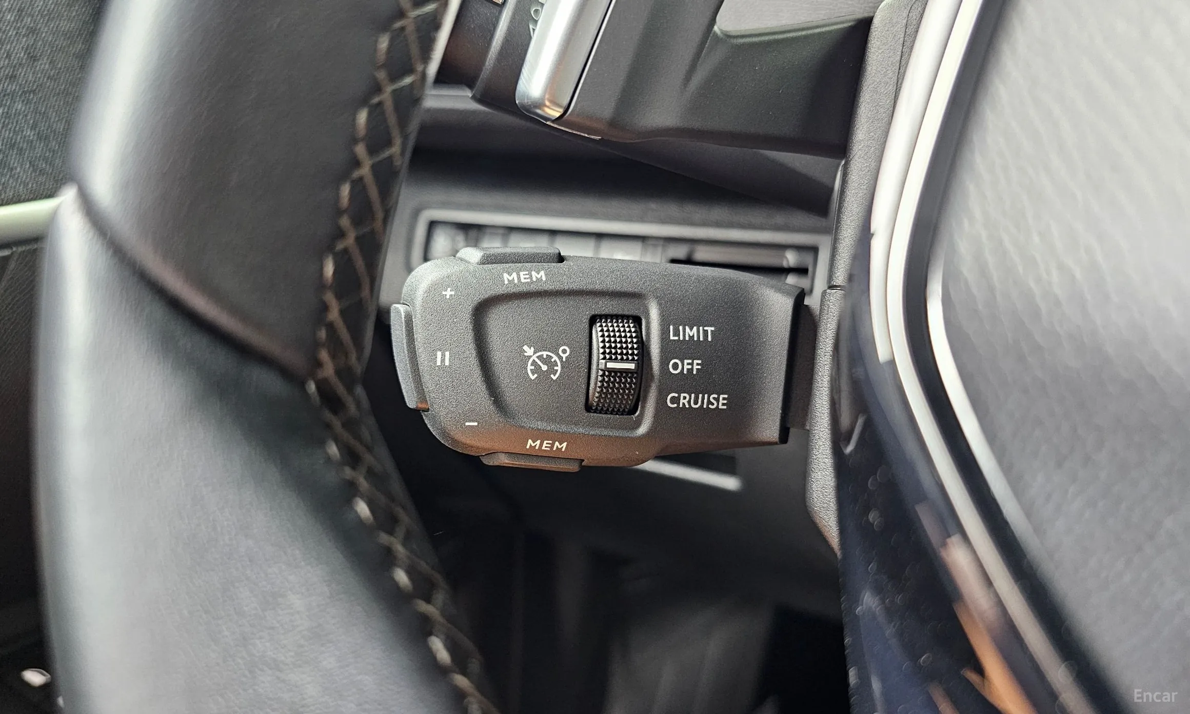 Peugeot 5008 2nd generation превью 18