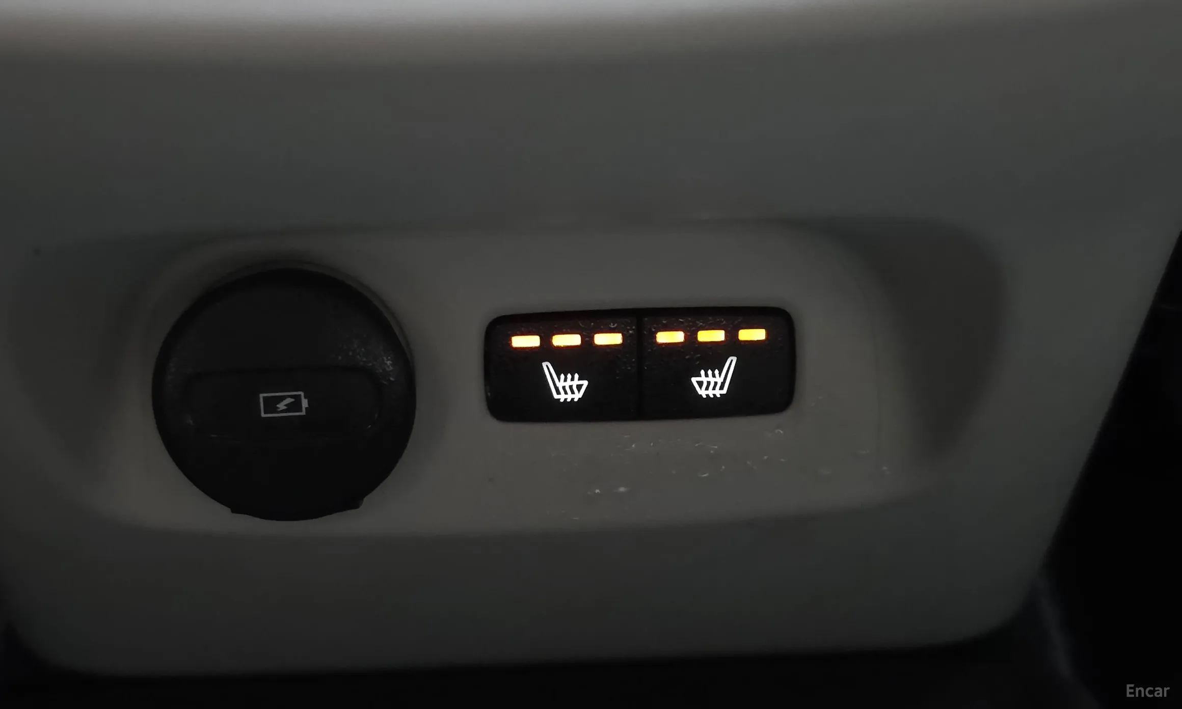 Volvo XC40 превью 17