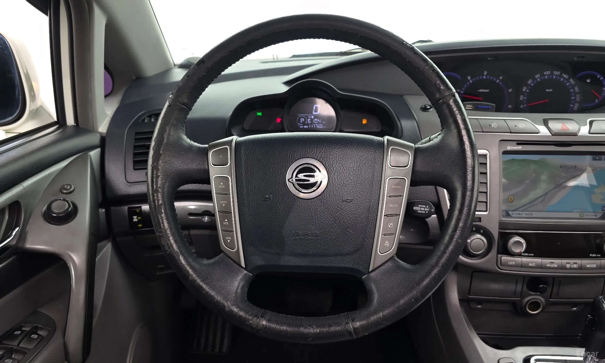 KG Mobility (SsangYong) Korando Turismo превью 13