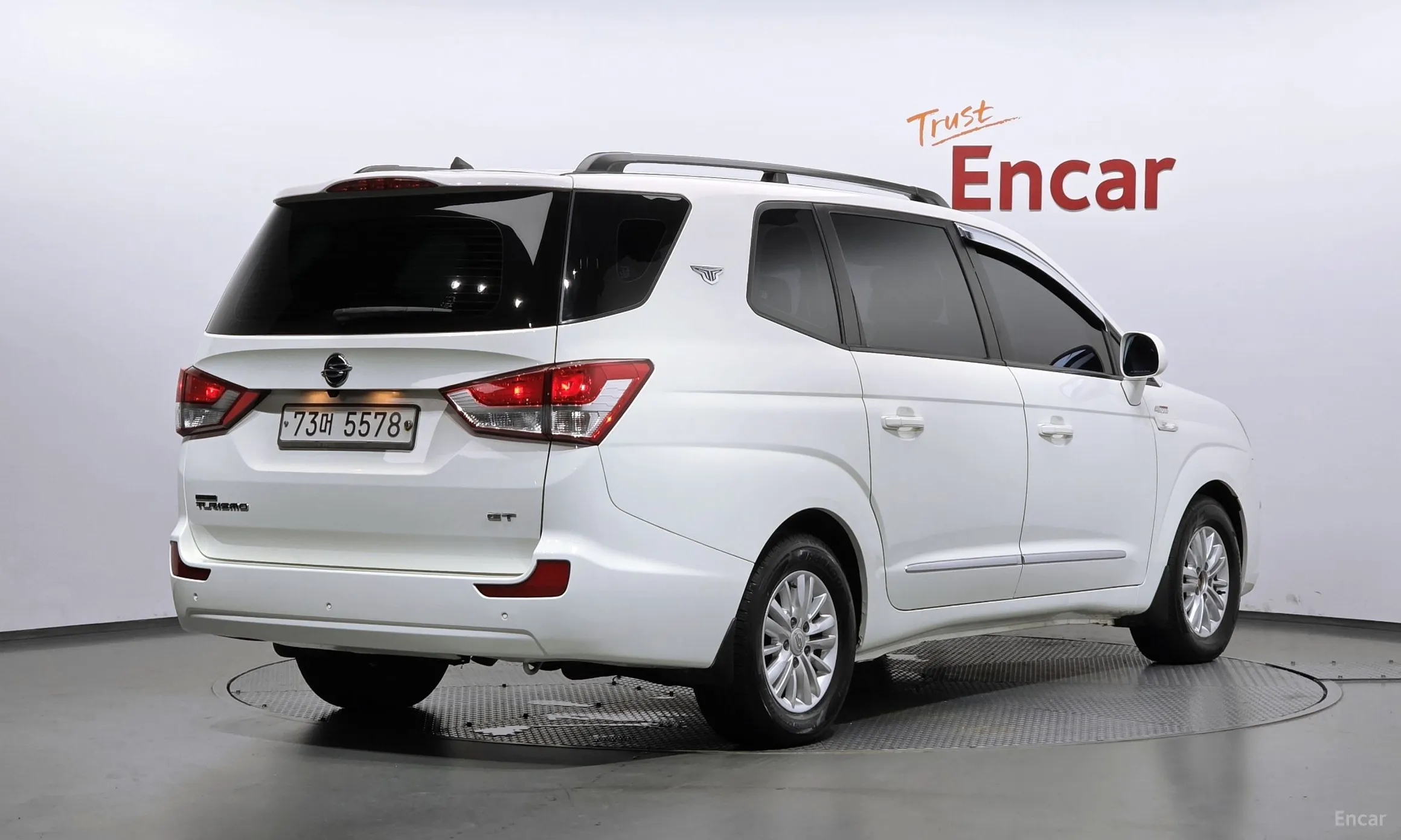 KG Mobility (SsangYong) Korando Turismo превью 2